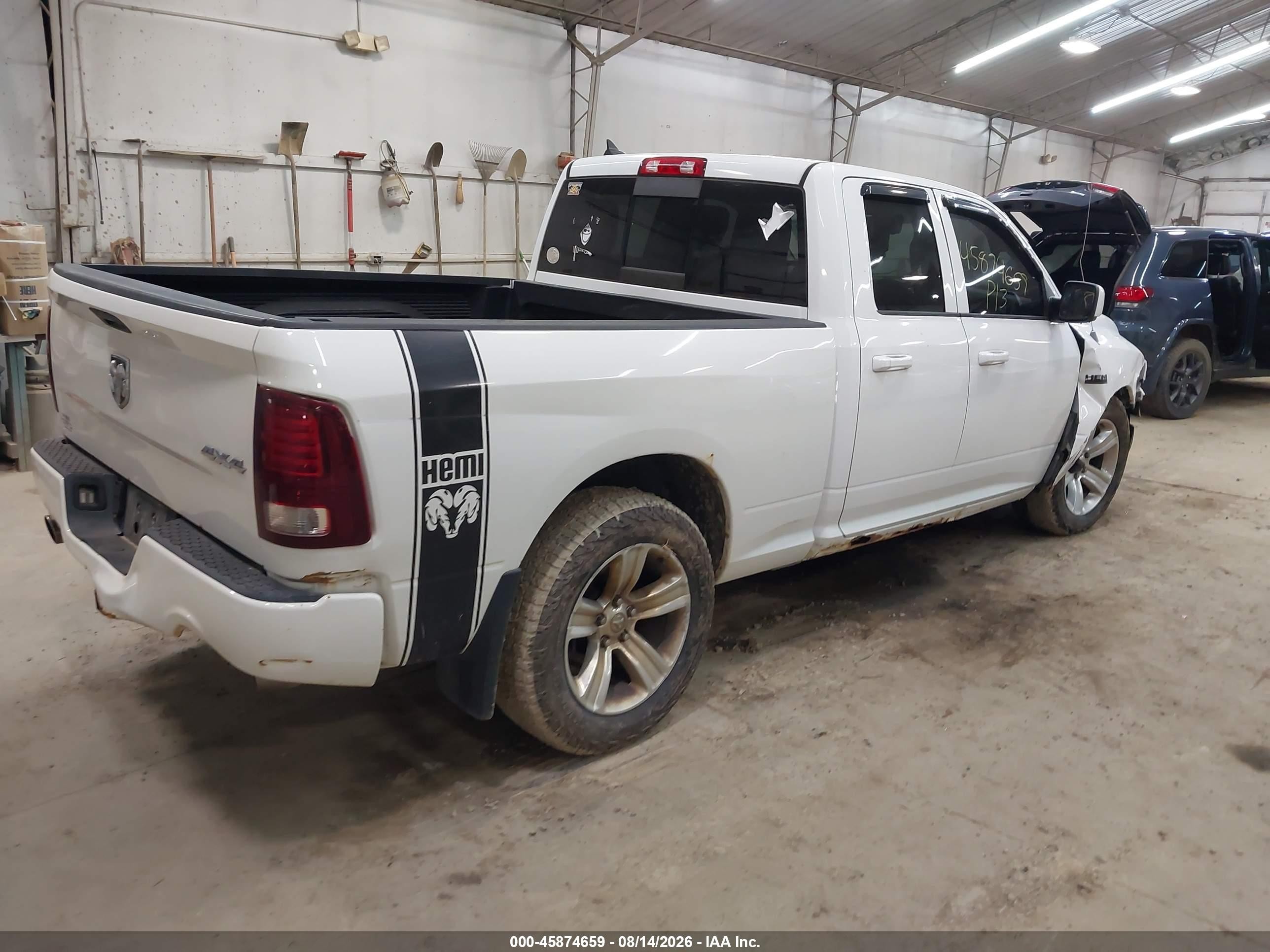 2013 Ram 1500 Sport White vin: 1C6RR7HT6DS599637
