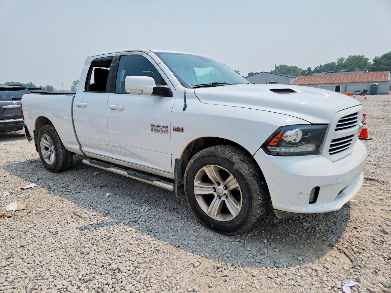 2014 Ram 1500 Sport White vin: 1C6RR7HT6ES146362