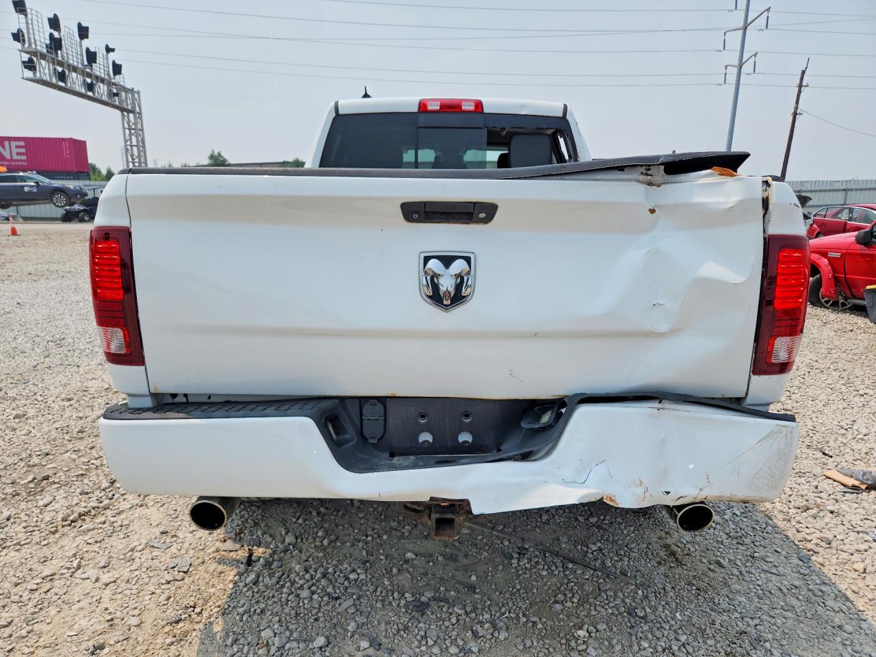 2014 Ram 1500 Sport White vin: 1C6RR7HT6ES146362