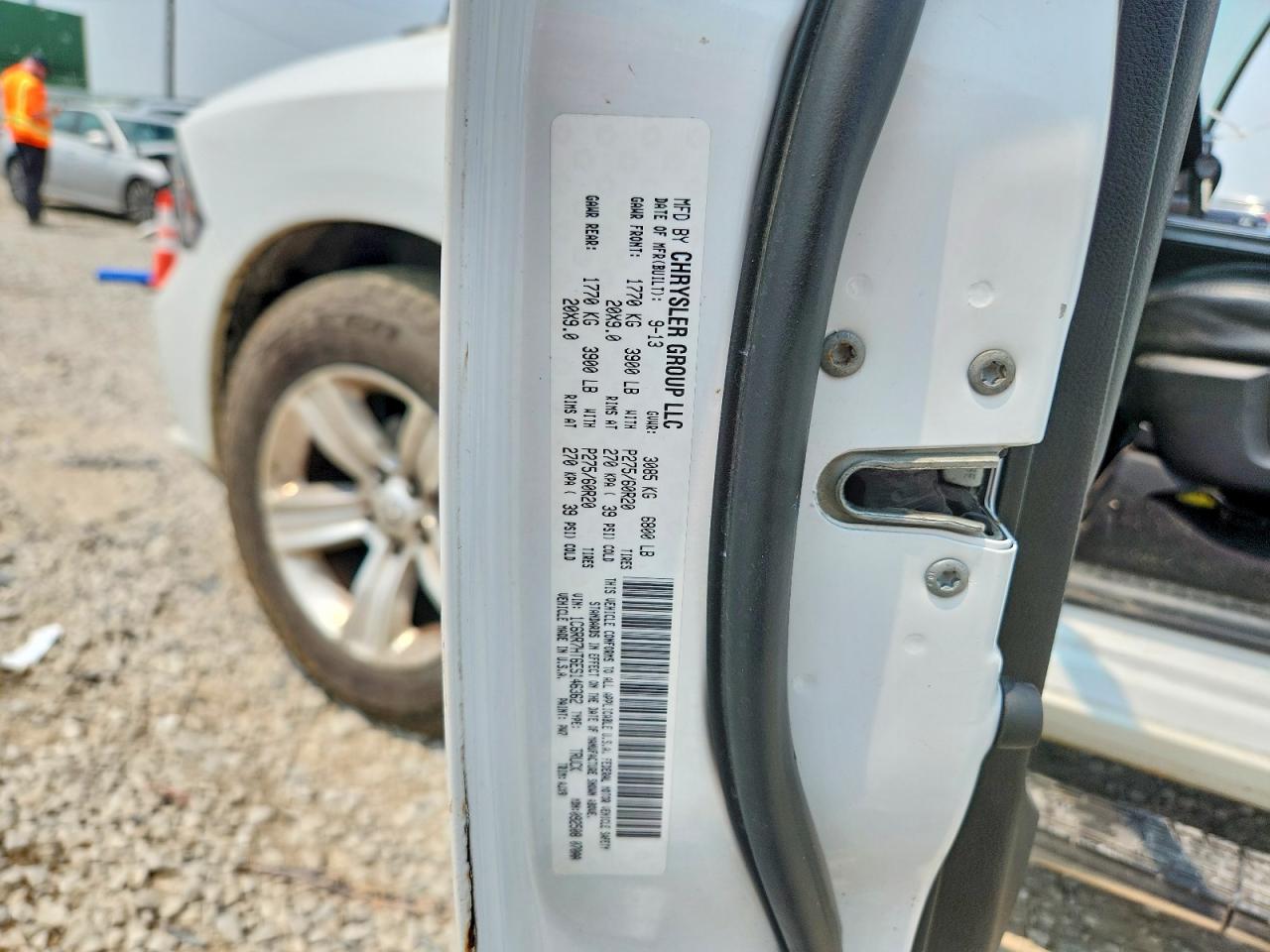 2014 Ram 1500 Sport White vin: 1C6RR7HT6ES146362