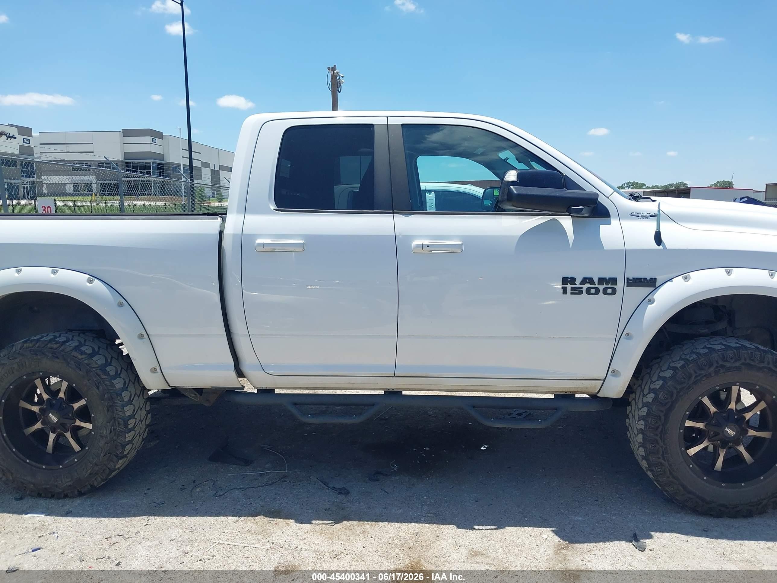 2014 Ram 1500 Sport White vin: 1C6RR7HT6ES368187