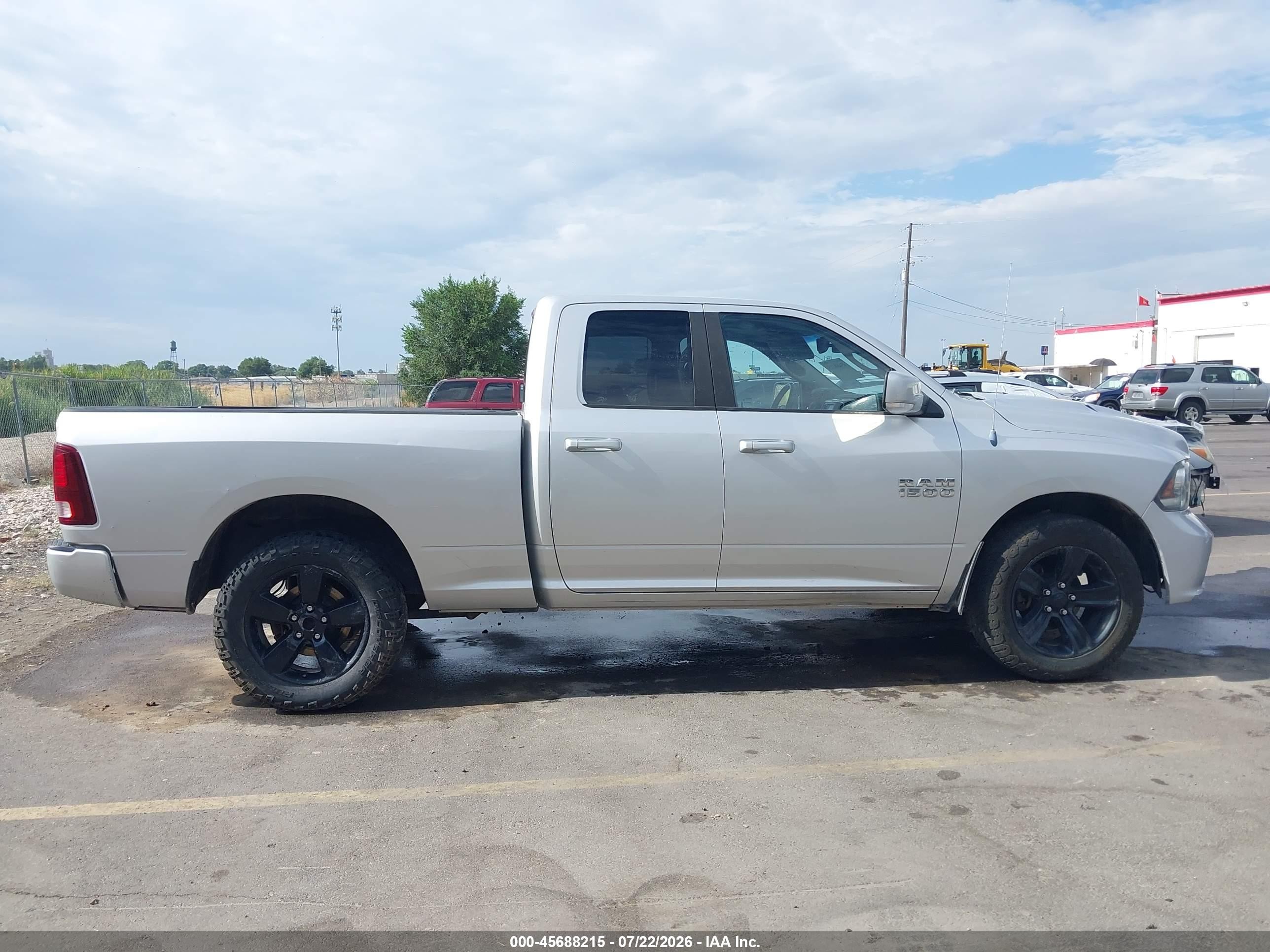 2013 Ram 1500 Sport Серебряный vin: 1C6RR7HT8DS509274