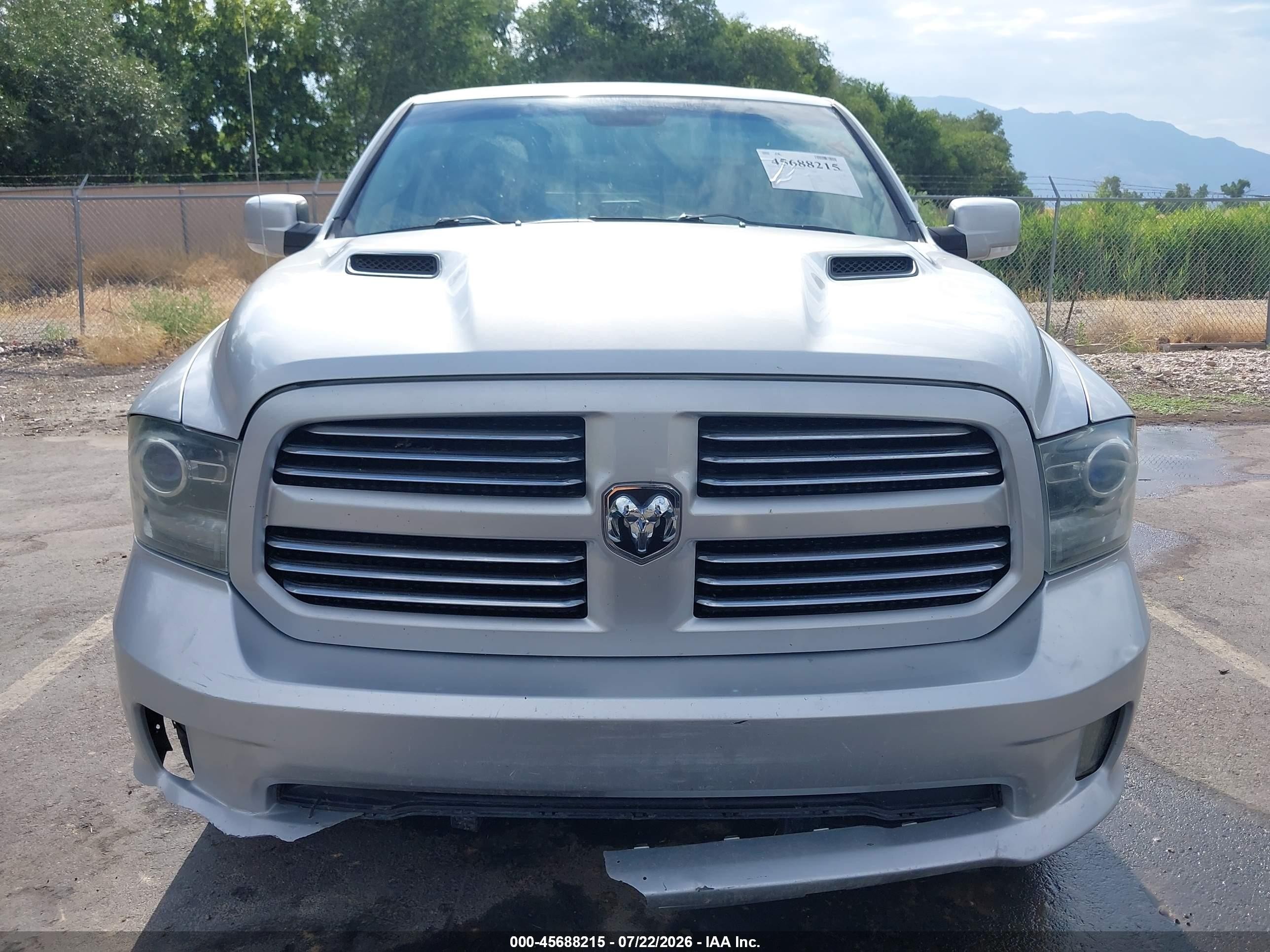 2013 Ram 1500 Sport Серебряный vin: 1C6RR7HT8DS509274