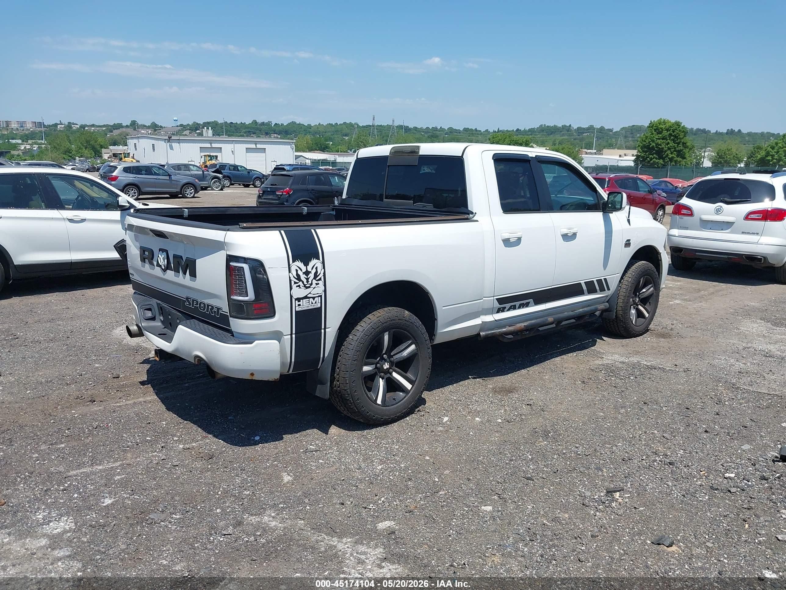 2014 Ram 1500 Sport White vin: 1C6RR7HT8ES299714