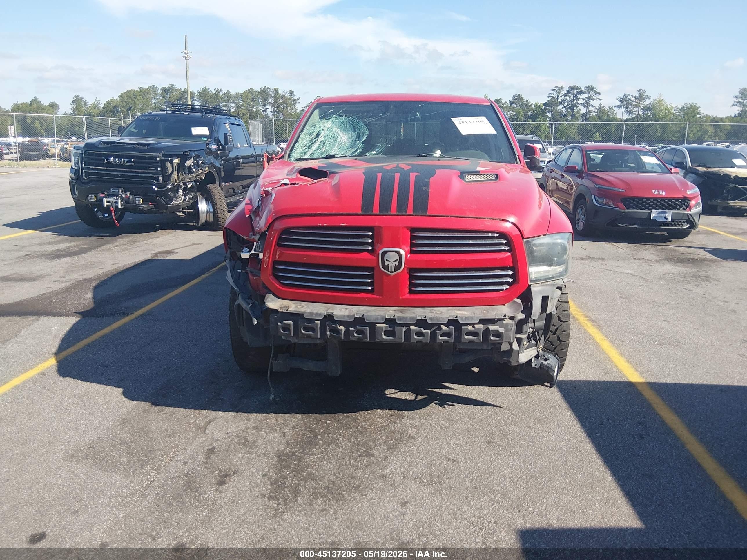 2015 Ram 1500 Sport Red vin: 1C6RR7HT8FS741585