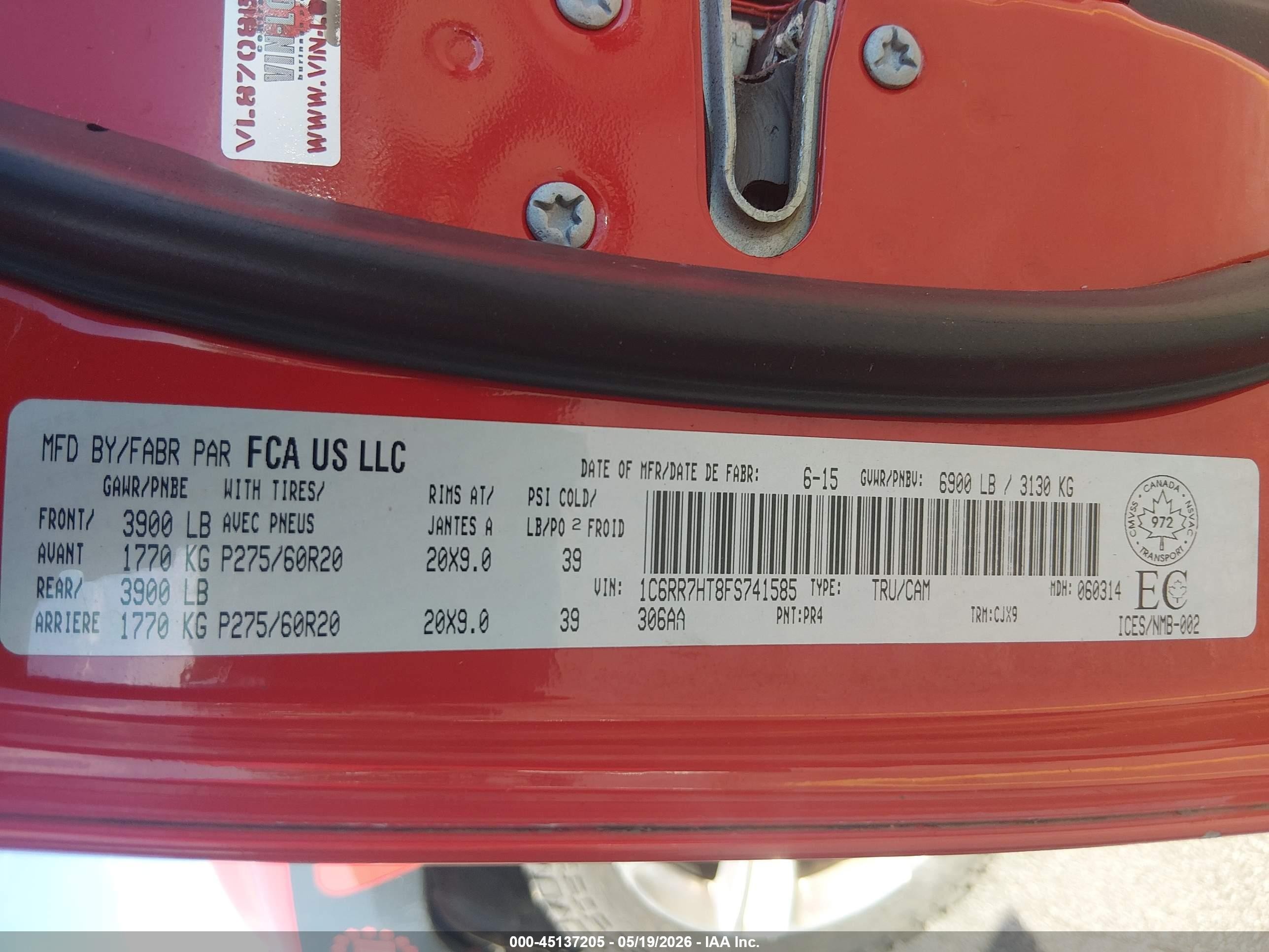2015 Ram 1500 Sport Red vin: 1C6RR7HT8FS741585