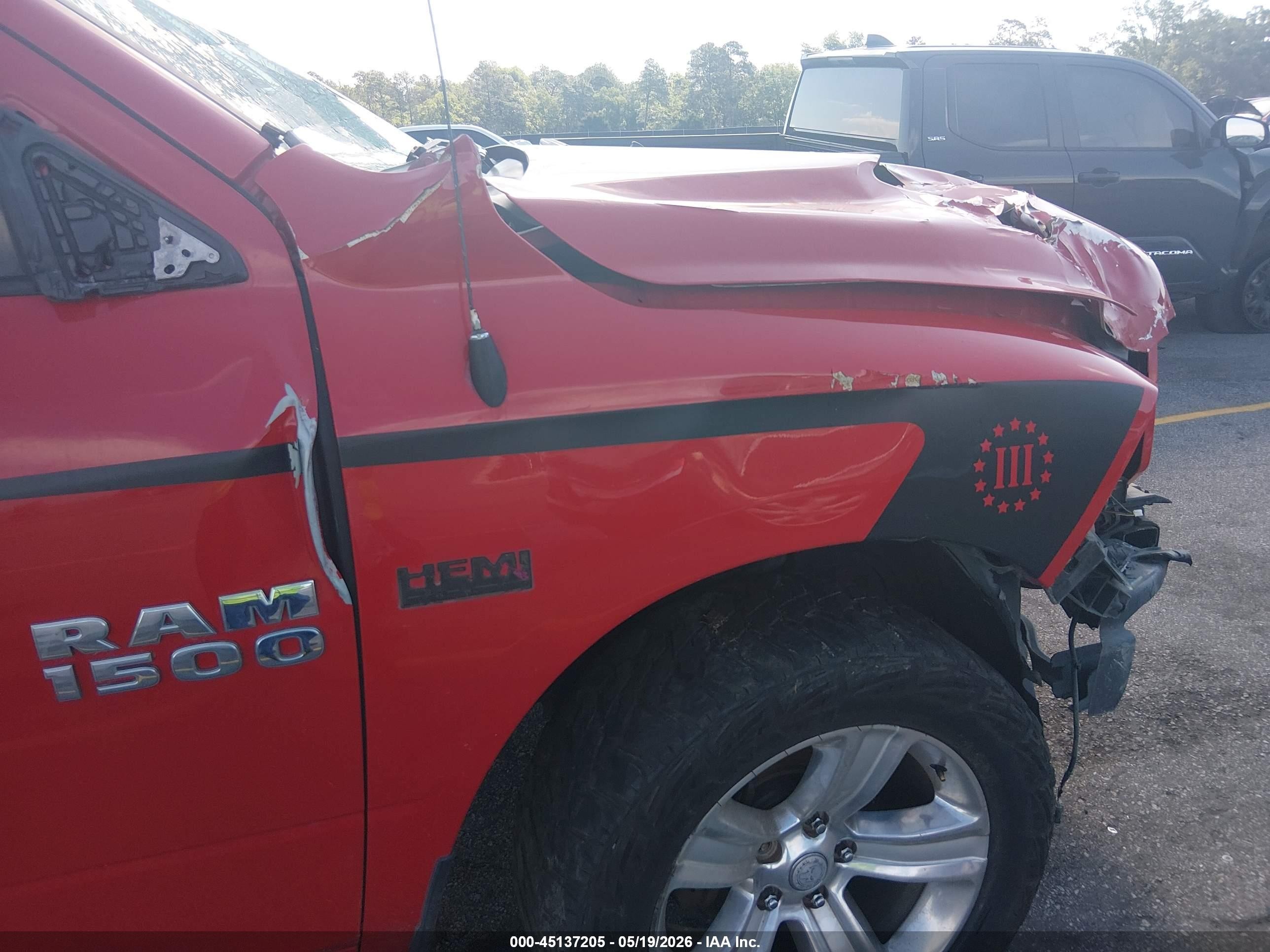 2015 Ram 1500 Sport Red vin: 1C6RR7HT8FS741585