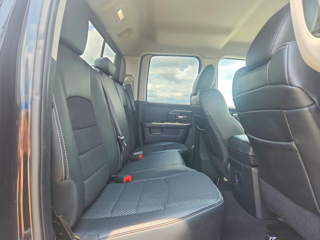 2018 Ram 1500 Sport Black vin: 1C6RR7HT9JS125046