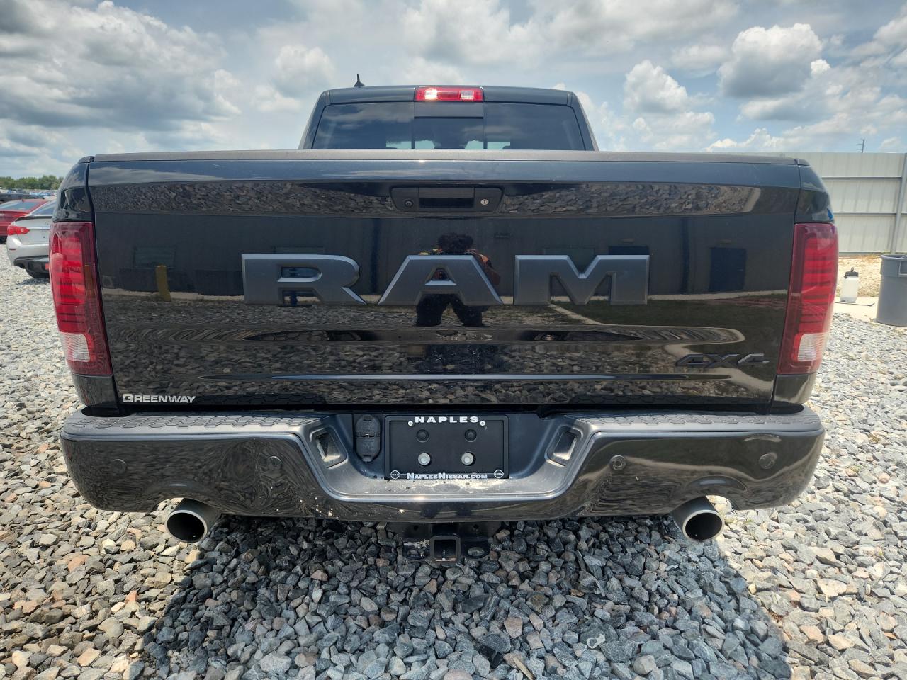 2018 Ram 1500 Sport Black vin: 1C6RR7HT9JS125046 Damage: Rear Metal Bumper Painted, Dent(S) W/ Paint Dmg, > 12 Inches