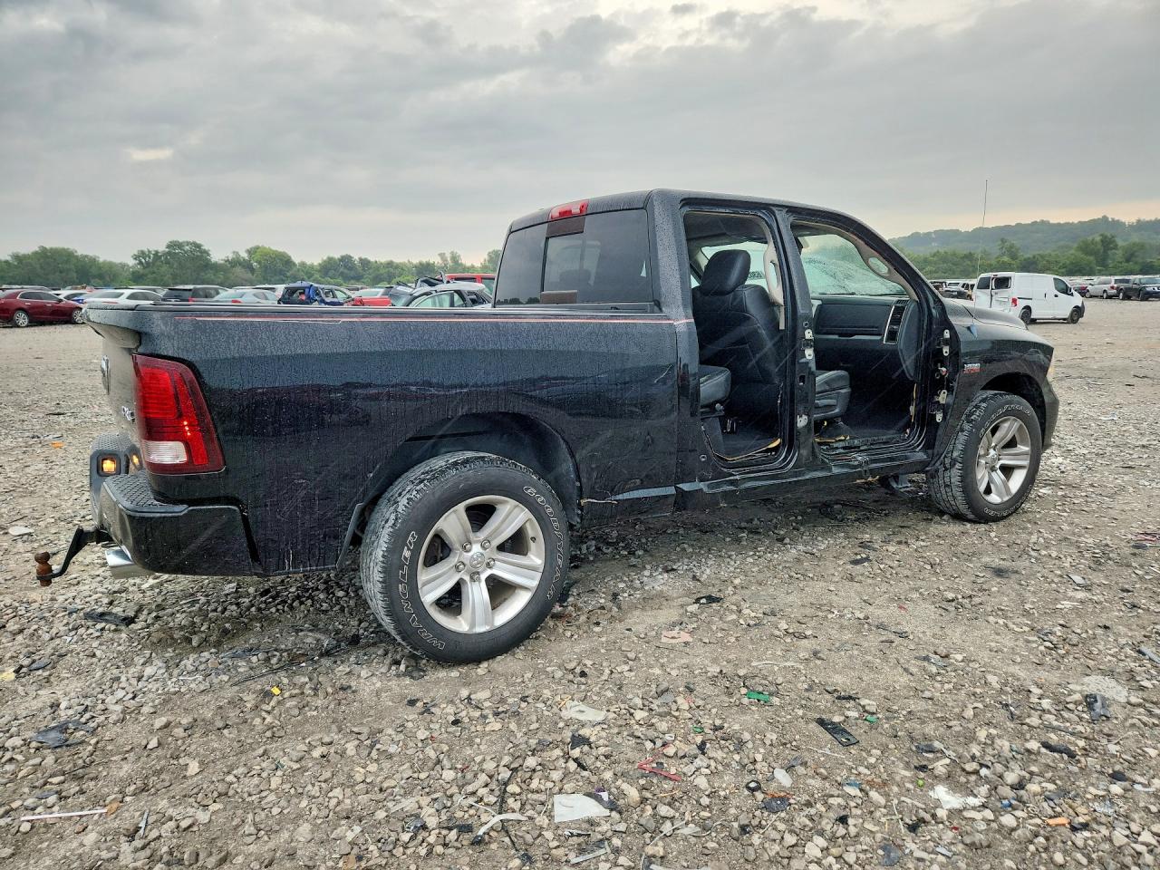 2013 Ram 1500 Sport Black vin: 1C6RR7HTXDS611322
