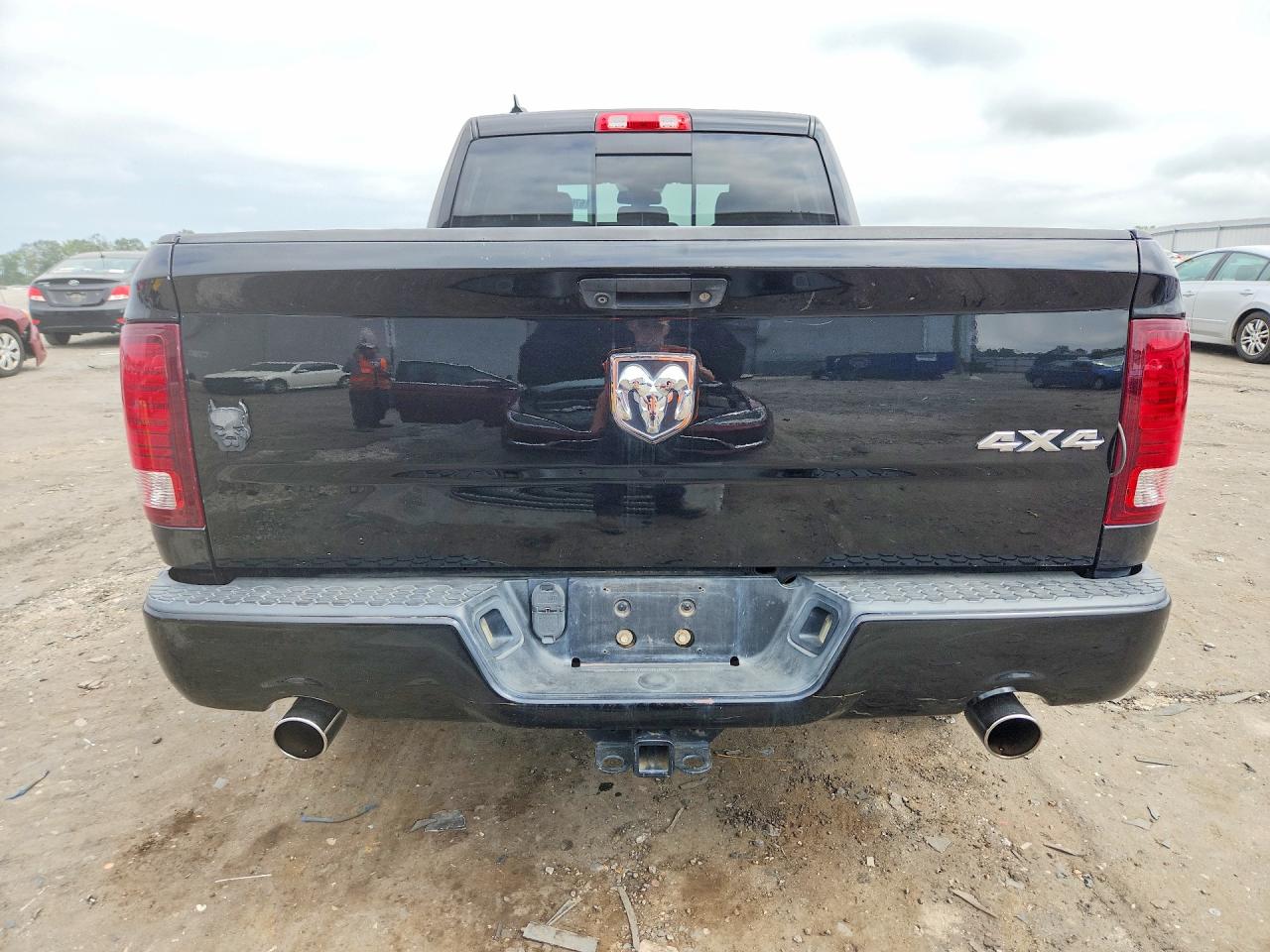 2015 Ram 1500 Sport Black vin: 1C6RR7HTXFS540125