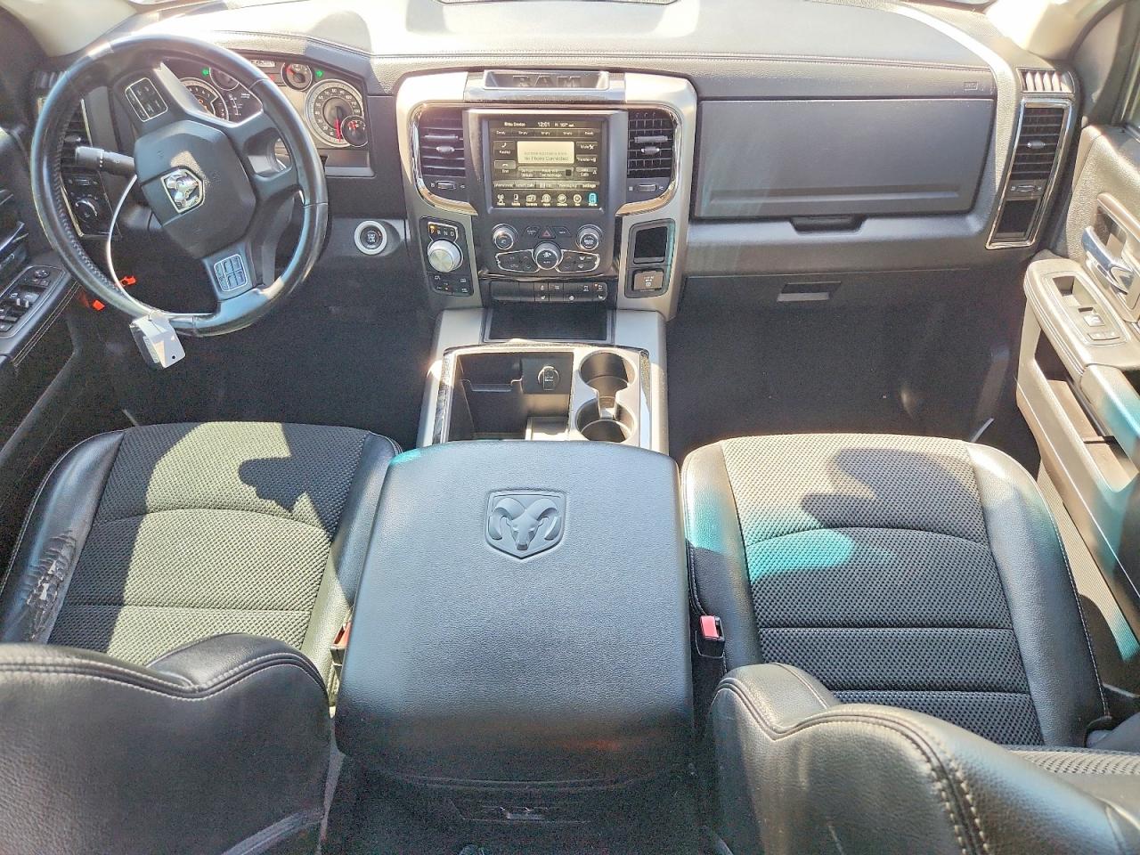 2015 Ram 1500 Sport White vin: 1C6RR7HTXFS546295
