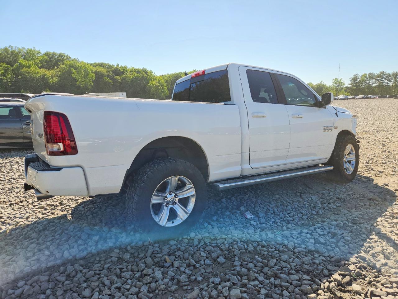 2015 Ram 1500 Sport White vin: 1C6RR7HTXFS546295