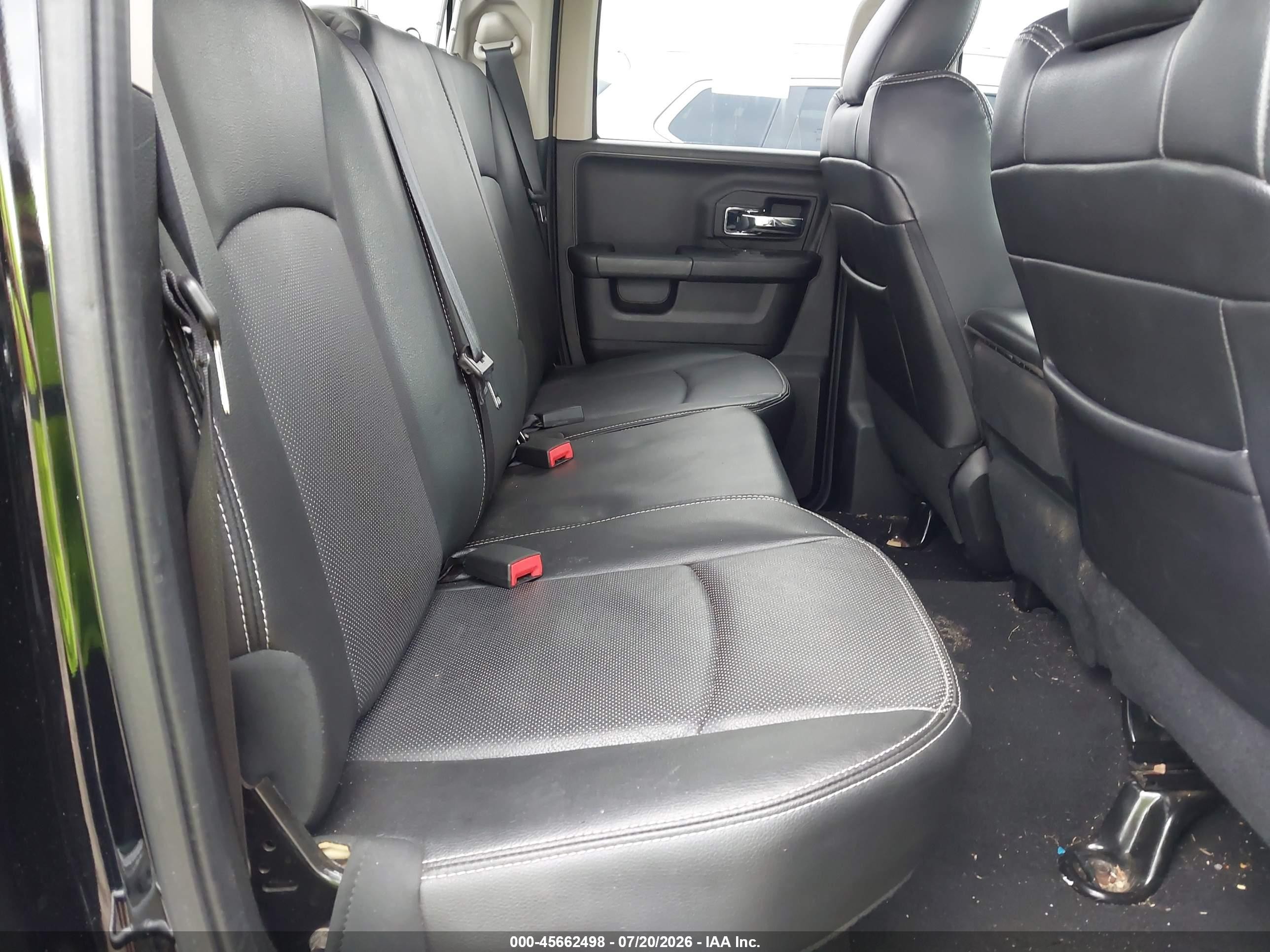 2015 Ram 1500 Laramie Black vin: 1C6RR7JM2FS574112