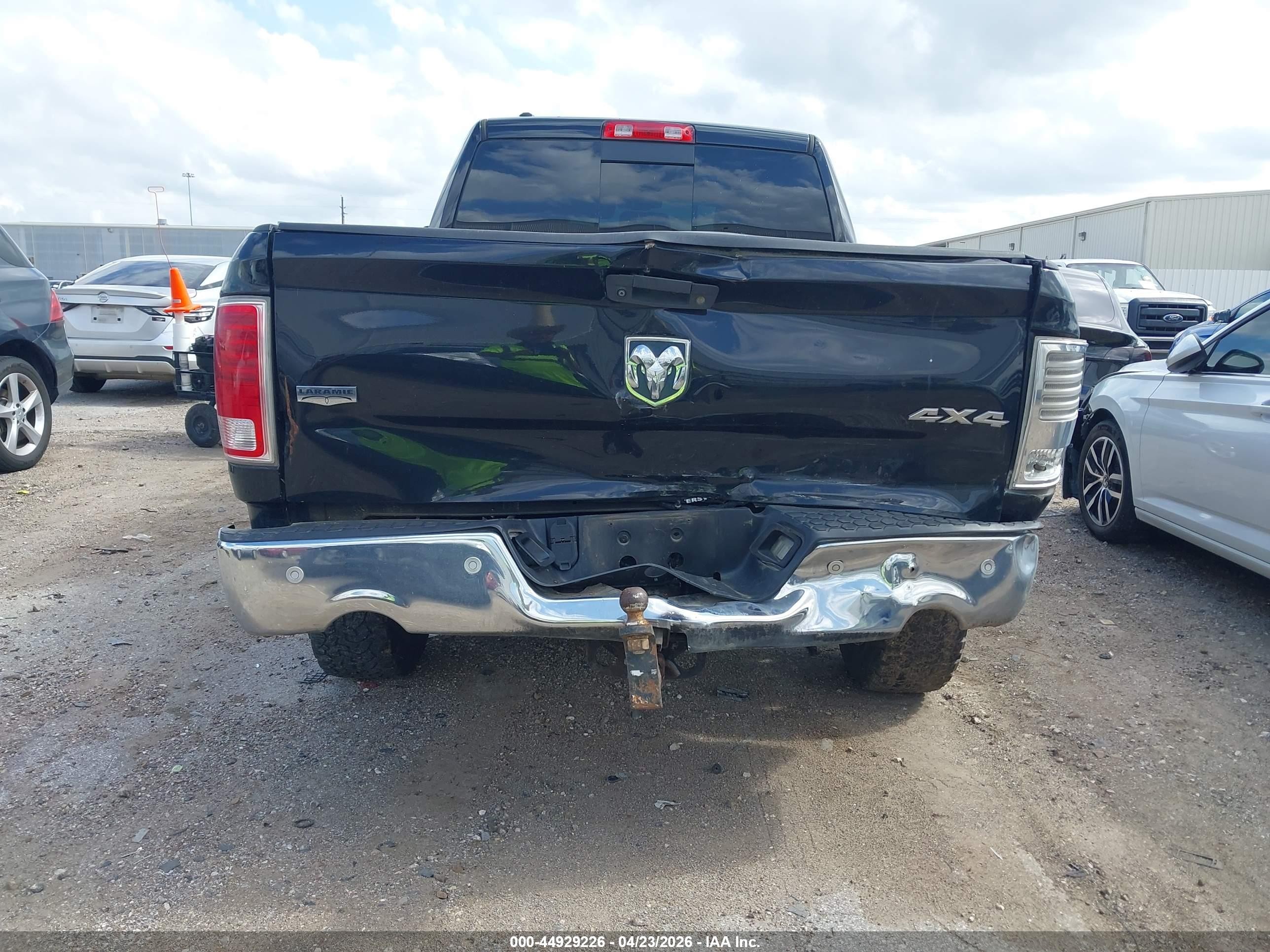 2015 Ram 1500 Laramie Black vin: 1C6RR7JM7FS572498