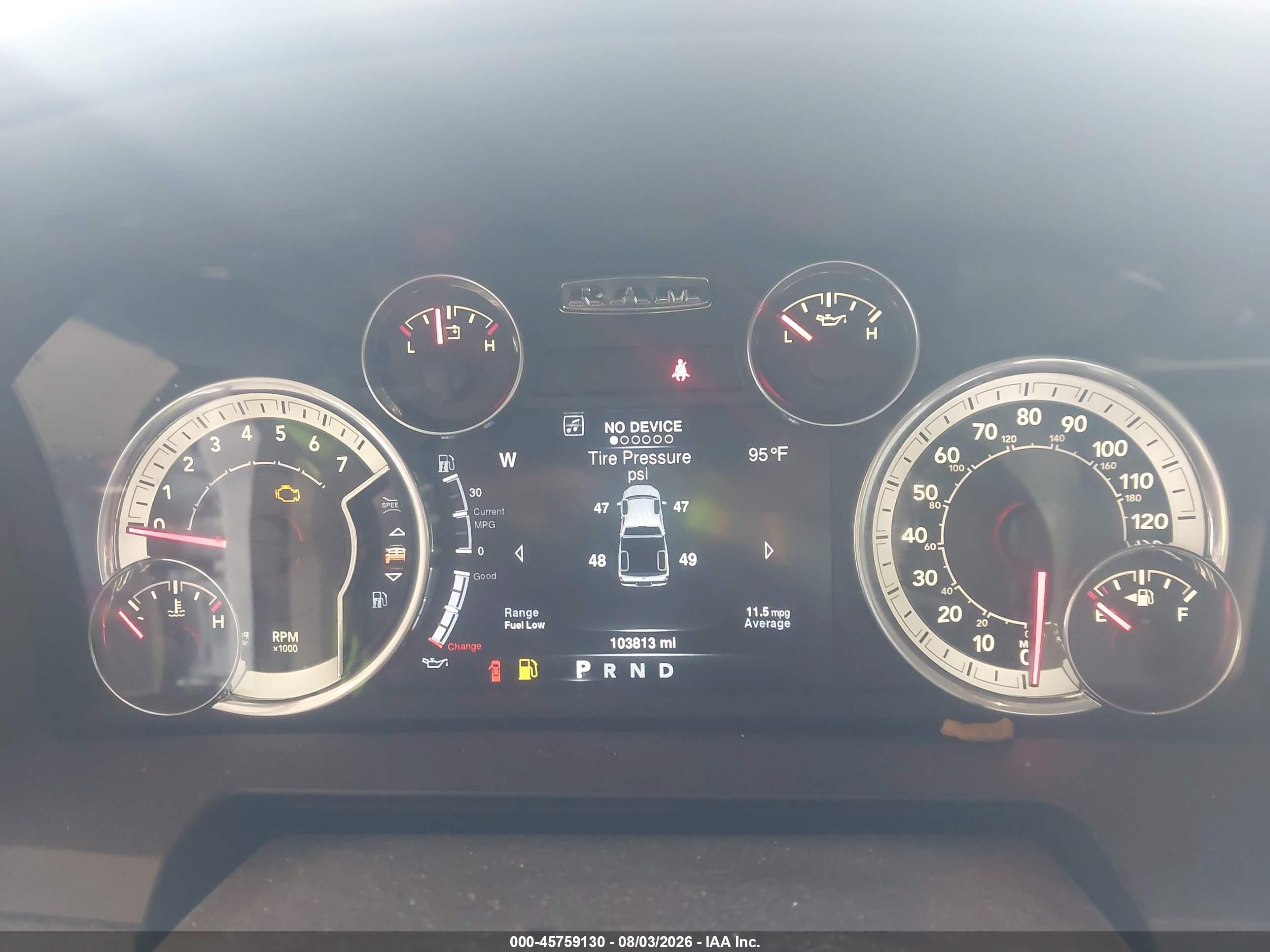 2013 Ram 1500 Laramie White vin: 1C6RR7JT3DS566525