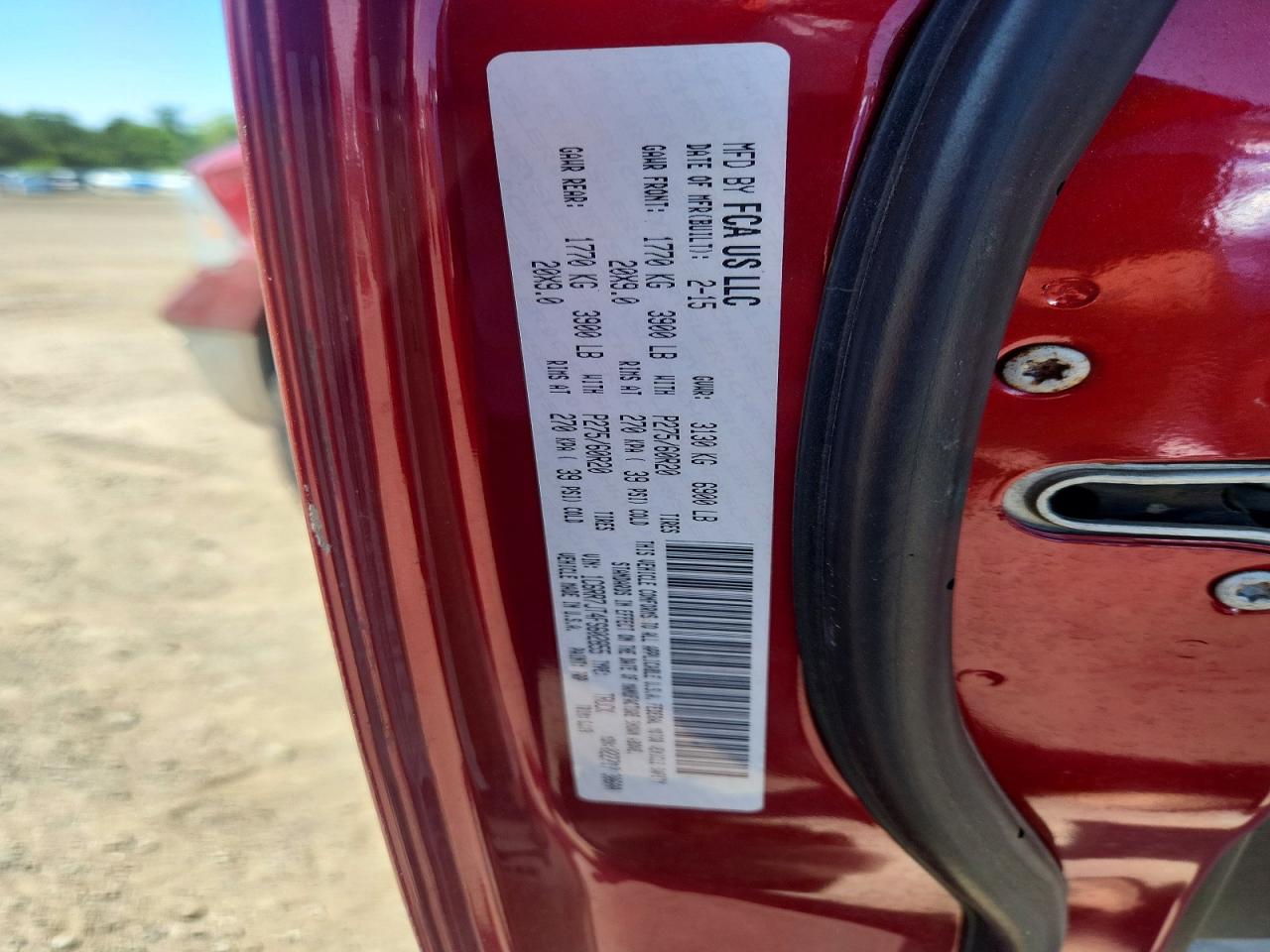 2015 Ram 1500 Laramie Red vin: 1C6RR7JT4FS602855