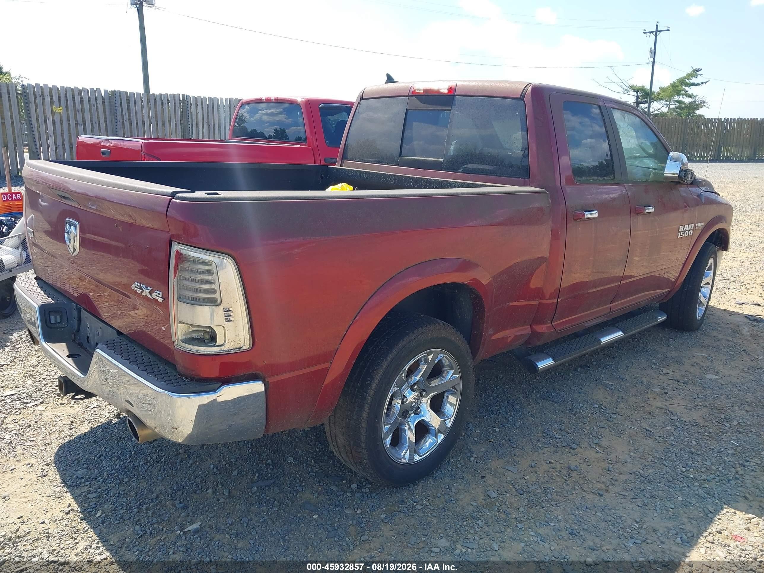 2013 Ram 1500 Laramie Красный vin: 1C6RR7JT5DS531176