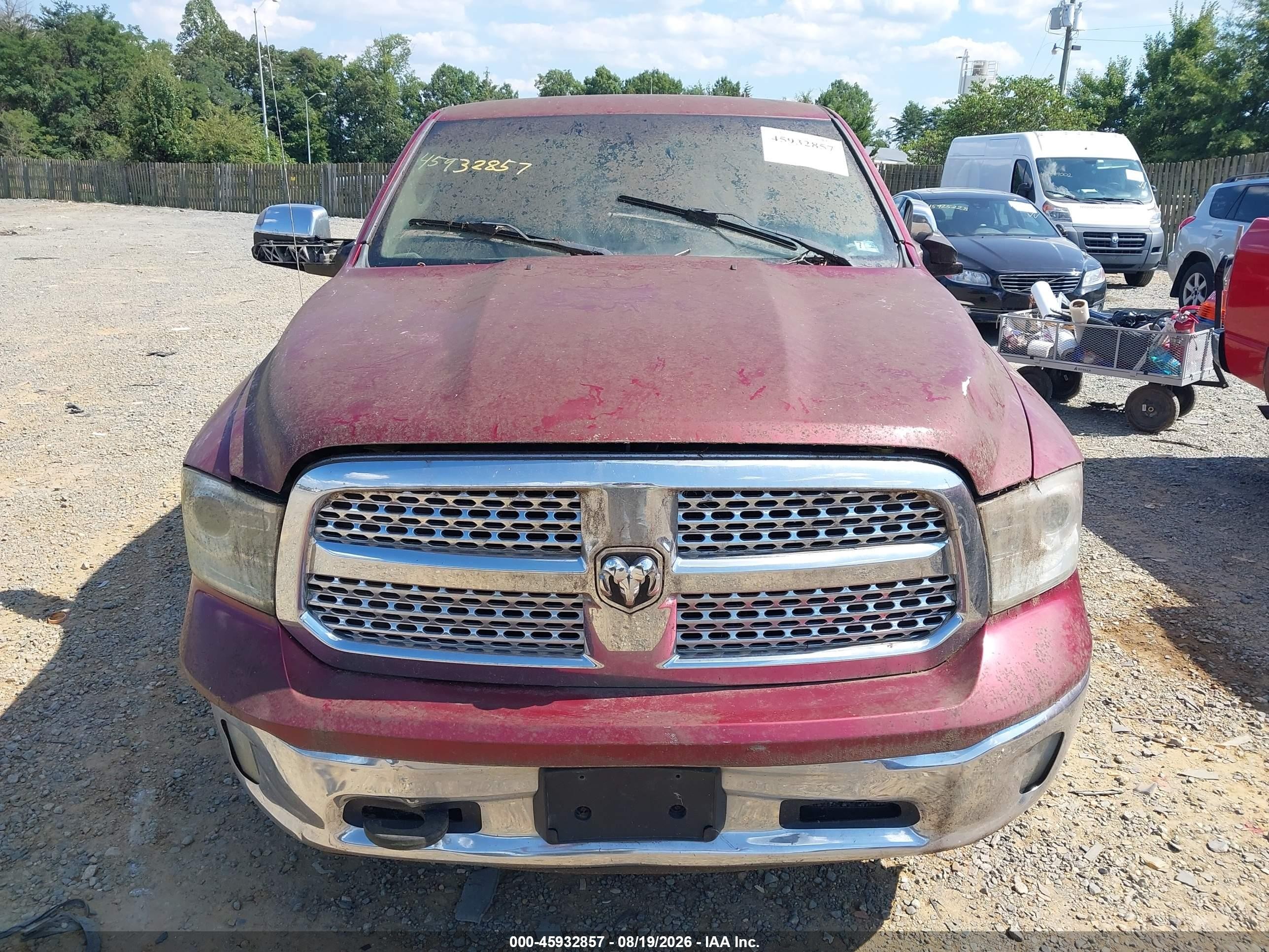2013 Ram 1500 Laramie Красный vin: 1C6RR7JT5DS531176