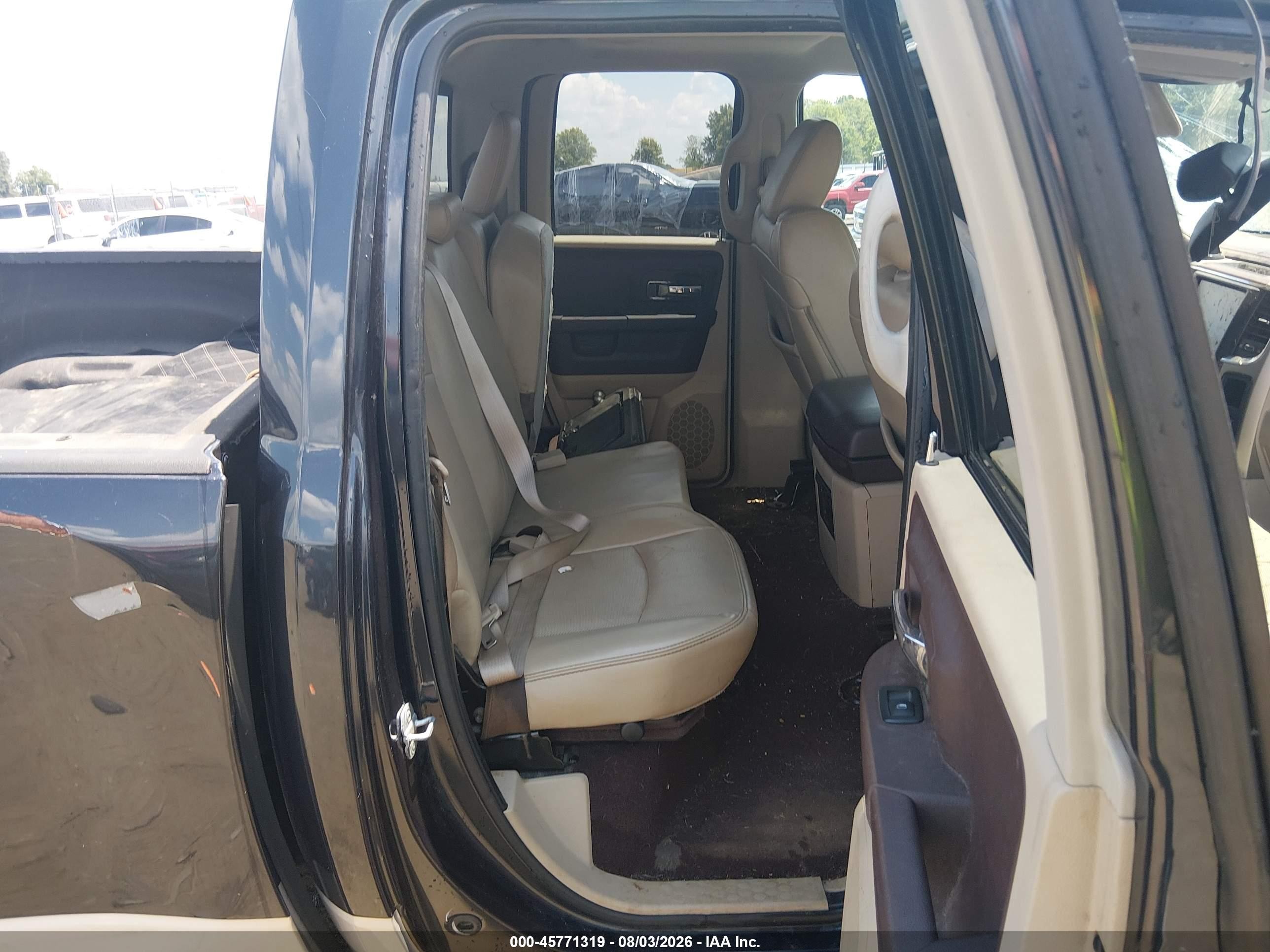 2013 Ram 1500 Laramie Black vin: 1C6RR7JT5DS669574