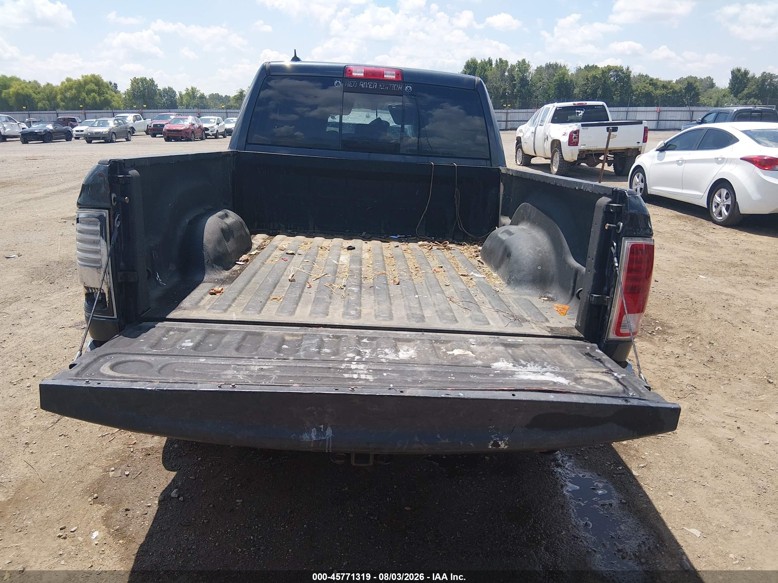 2013 Ram 1500 Laramie Black vin: 1C6RR7JT5DS669574