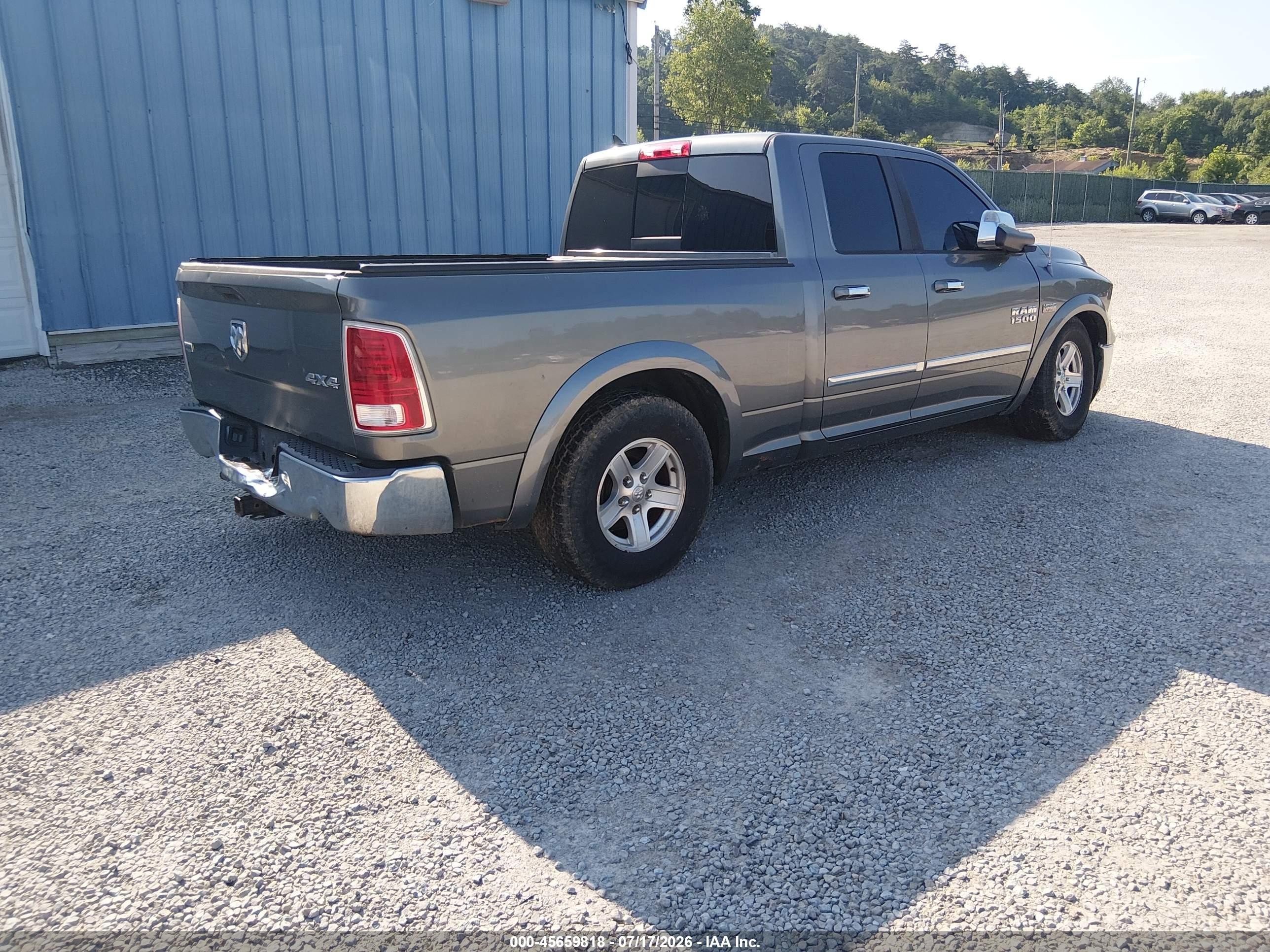 2013 Ram 1500 Laramie Gray vin: 1C6RR7JT6DS554921