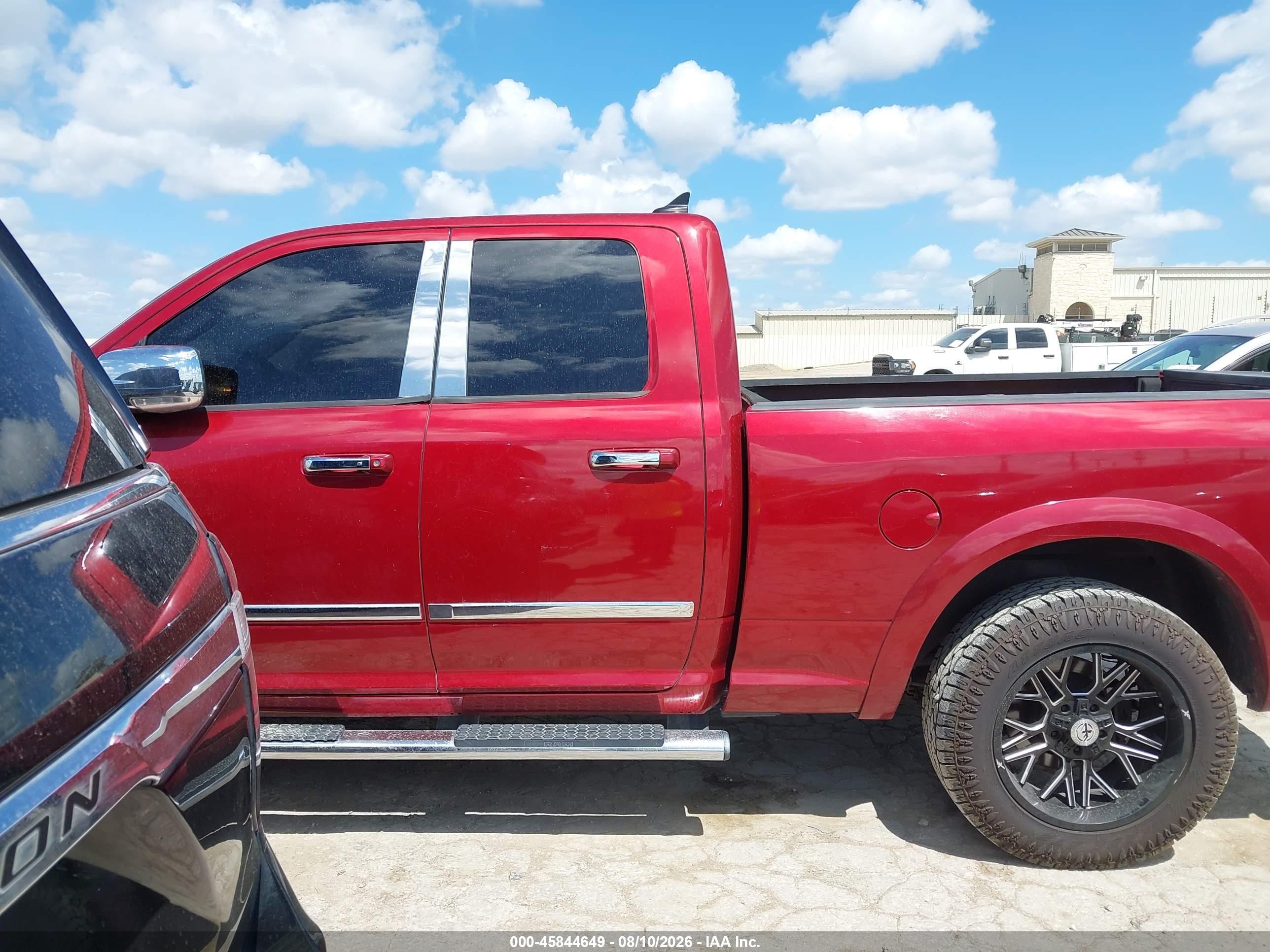 2013 Ram 1500 Laramie Burgundy vin: 1C6RR7JT6DS595811