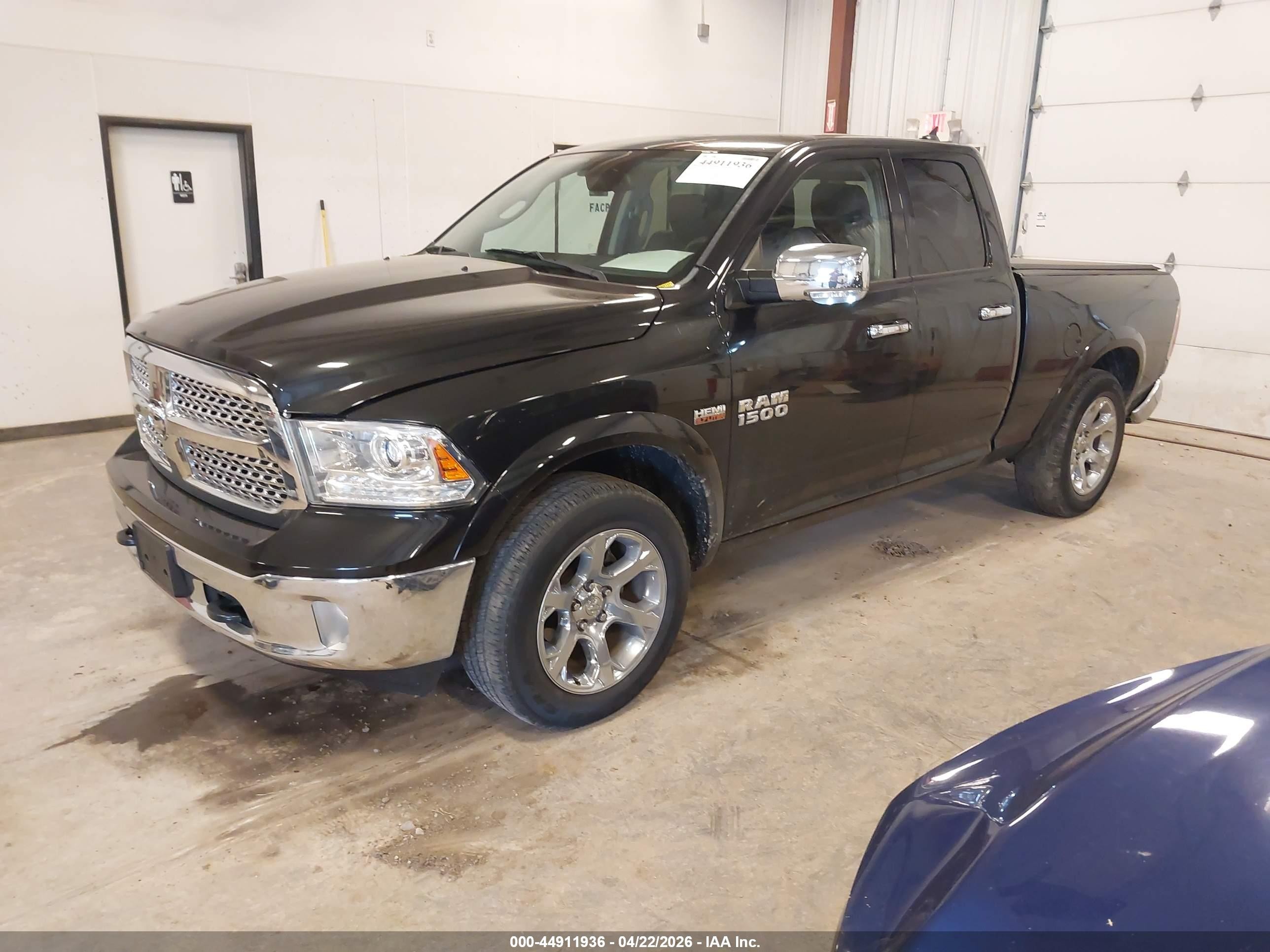 2015 Ram 1500 Laramie Black vin: 1C6RR7JT8FS711688