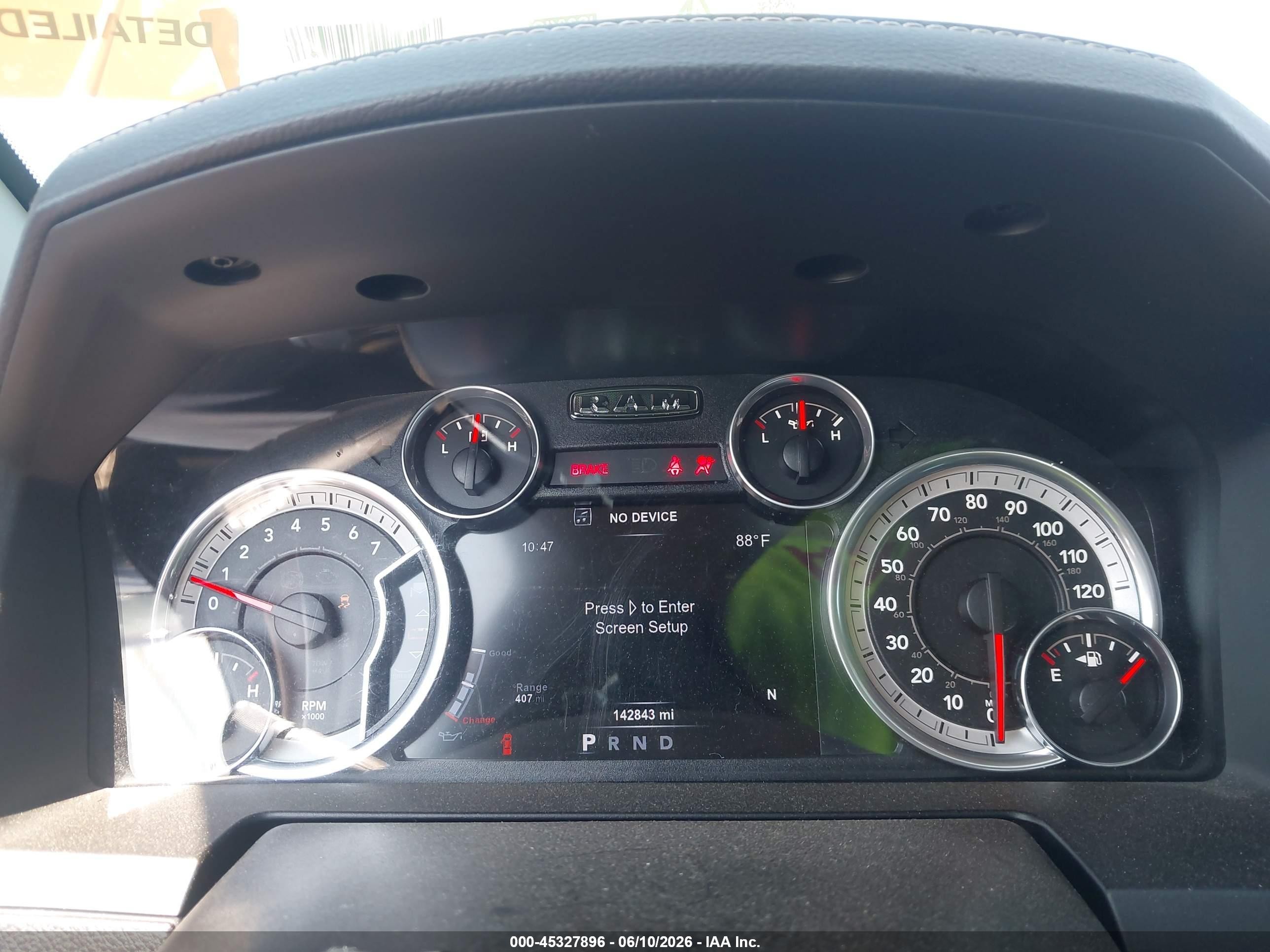2015 Ram 1500 Laramie Gray vin: 1C6RR7JTXFS573801