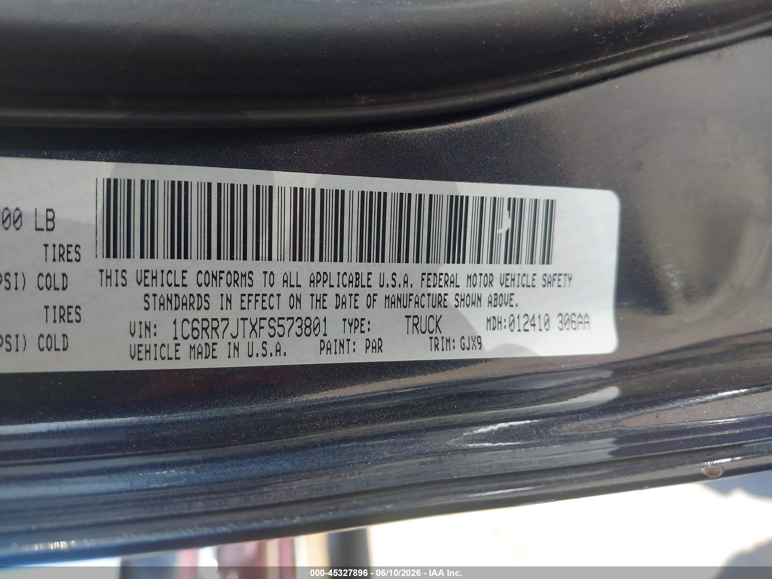 2015 Ram 1500 Laramie Gray vin: 1C6RR7JTXFS573801