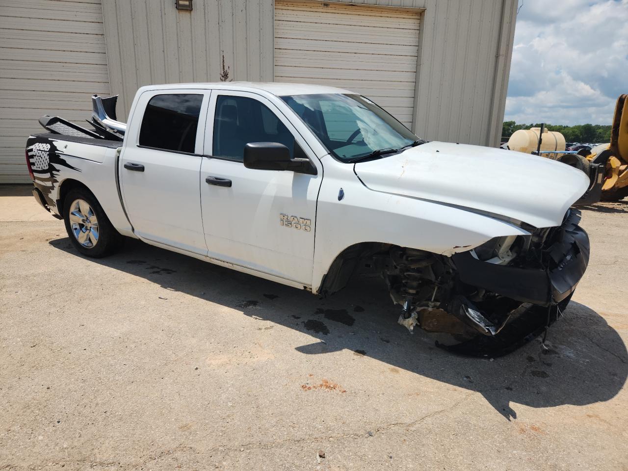 2013 Ram 1500 St White vin: 1C6RR7KG1DS678659 Damage: Right Front Fender, Severe Damage, Replacement Required