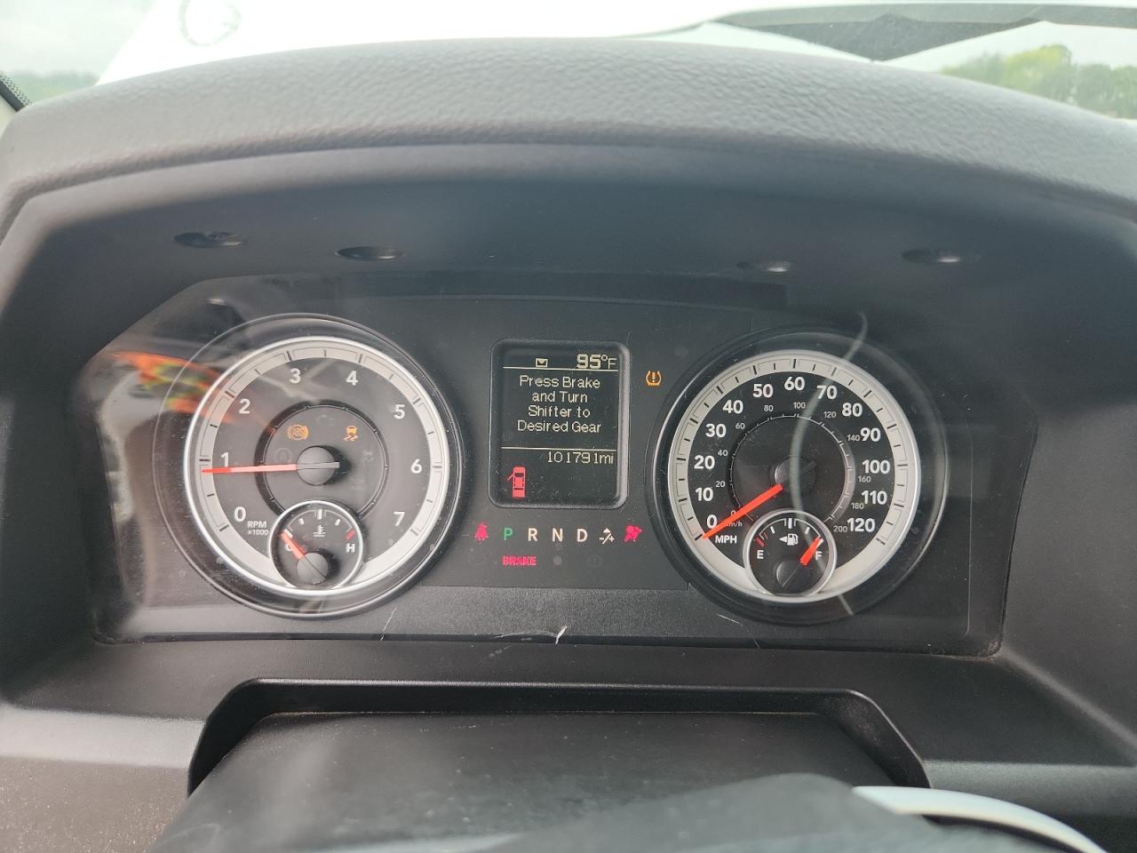 2013 Ram 1500 St White vin: 1C6RR7KG1DS678659 Damage: Warning Light - Air Bag, On, Unacceptable