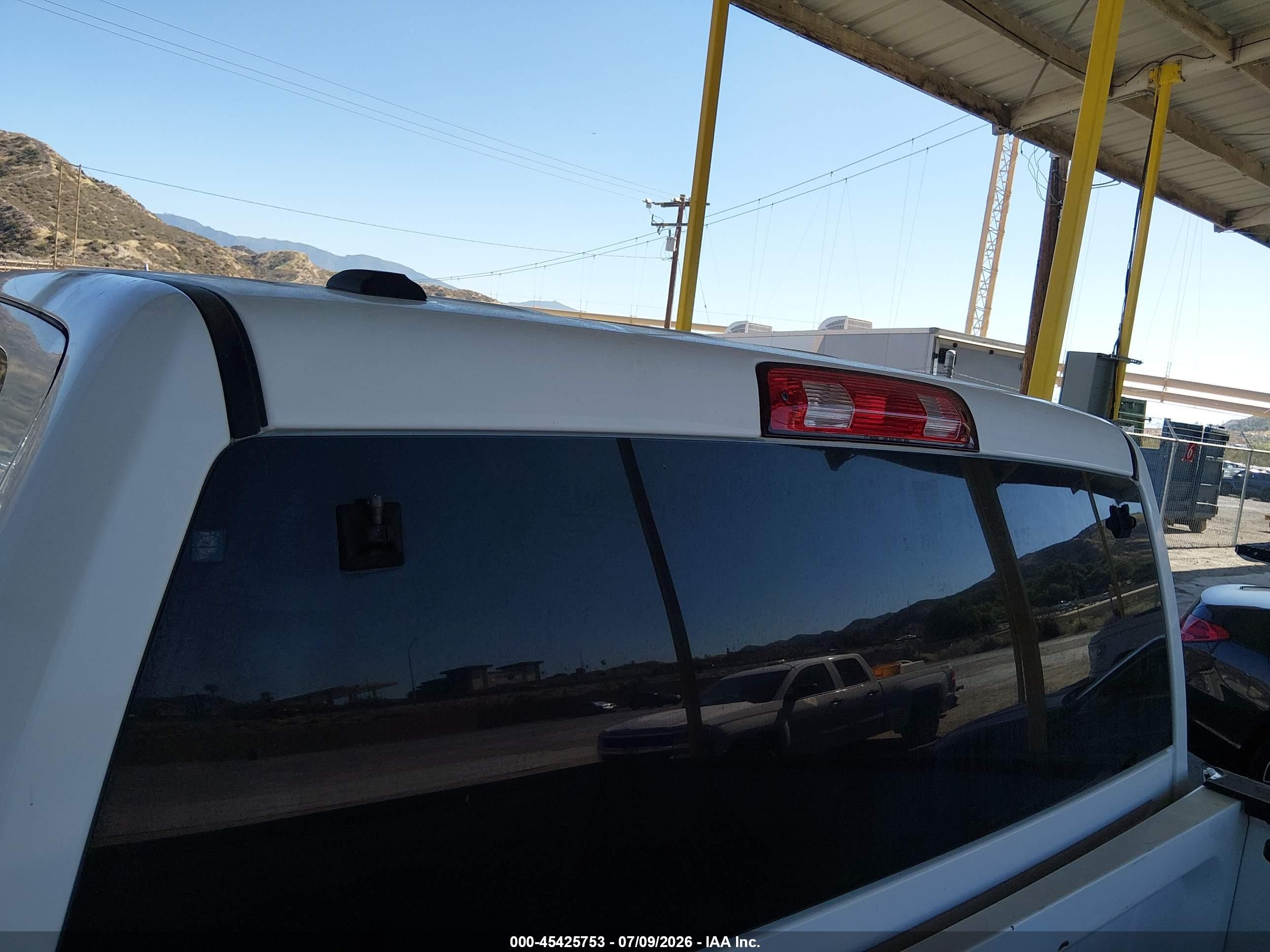 2014 Ram 1500   White vin: 1C6RR7KG1ES363488