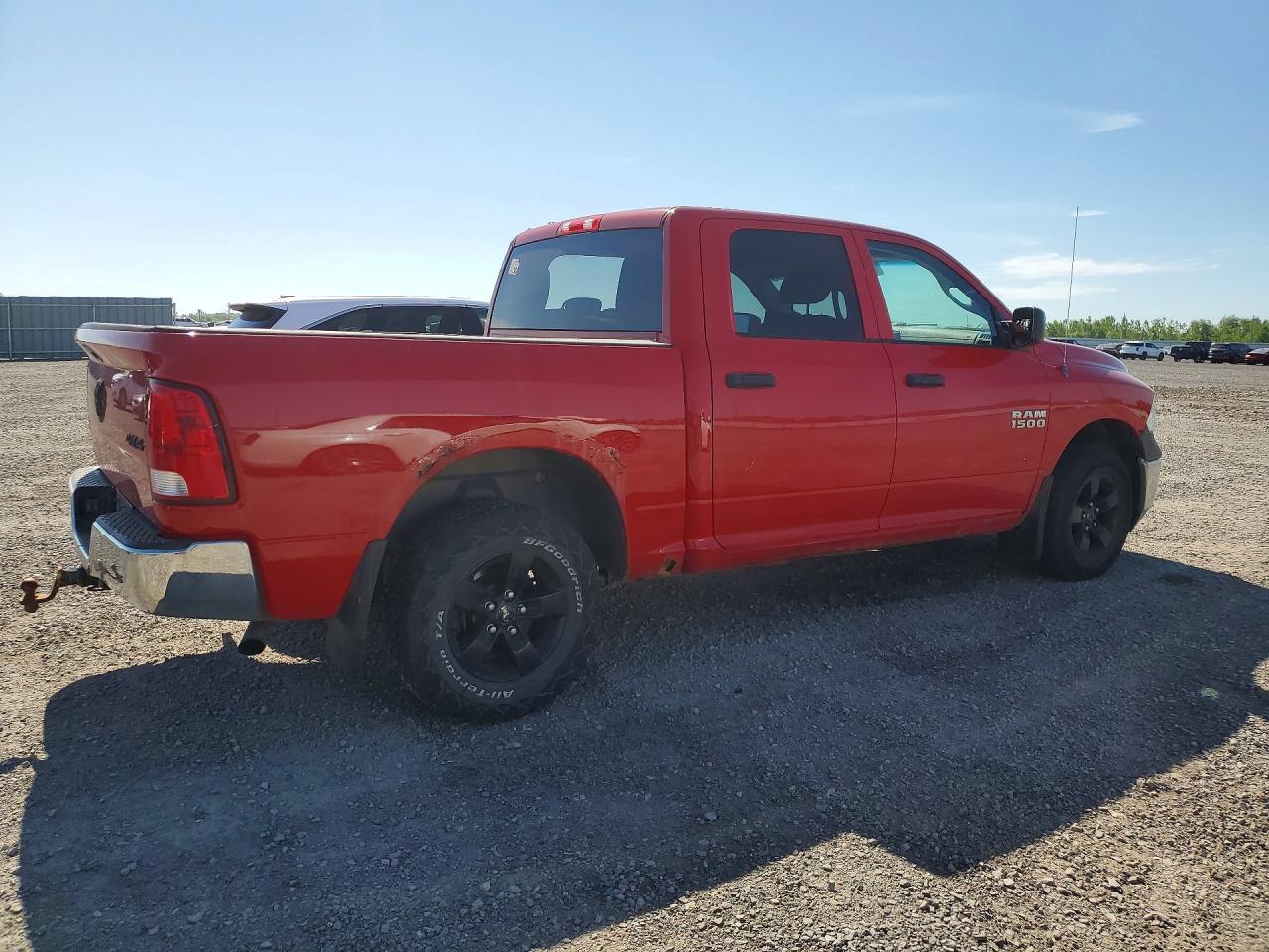 2014 Ram 1500 St Красный vin: 1C6RR7KG3ES131622