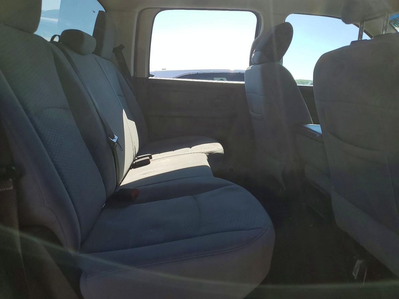 2014 Ram 1500 St Красный vin: 1C6RR7KG3ES131622