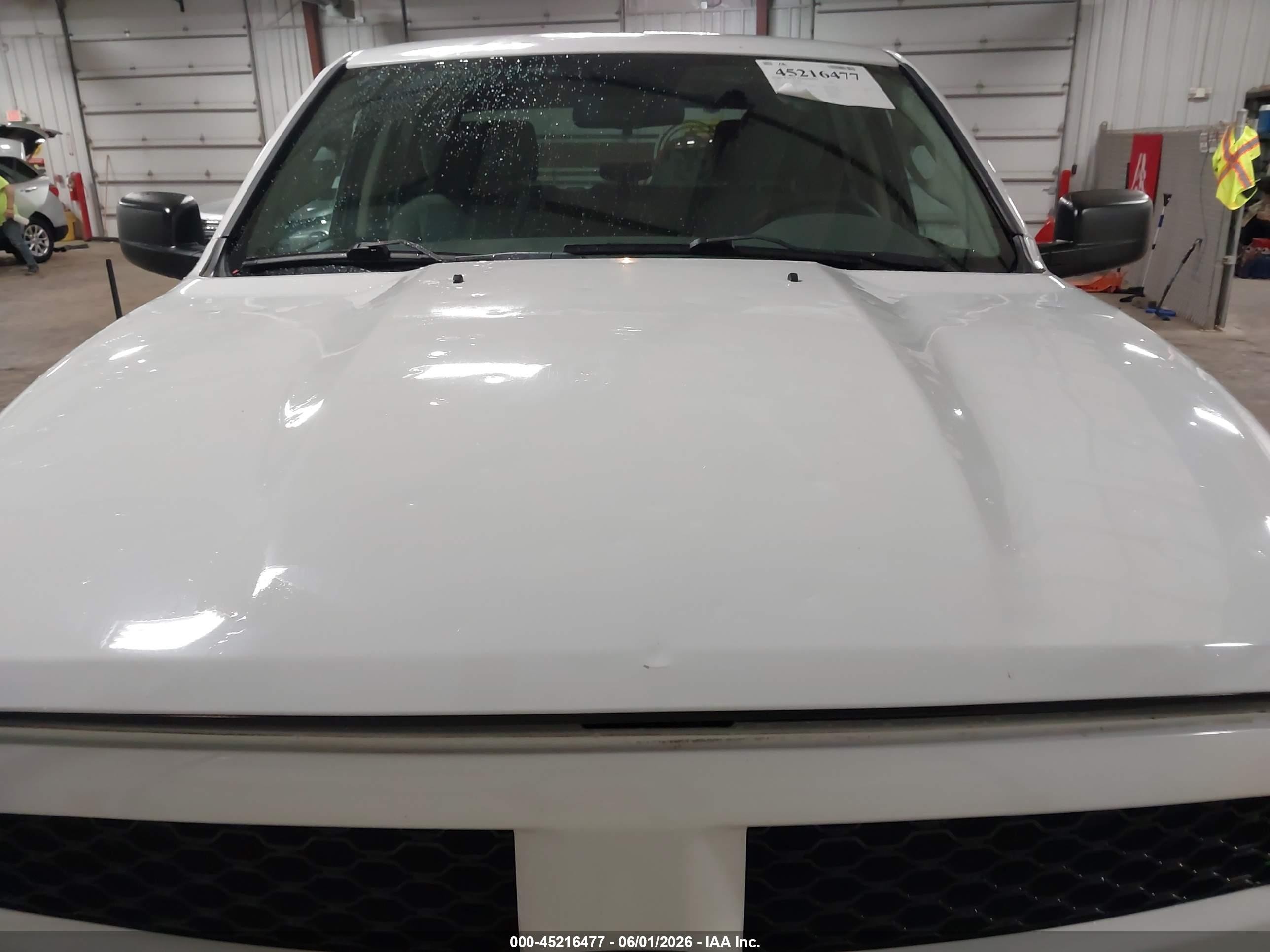 2014 Ram 1500 Express White vin: 1C6RR7KG3ES437171