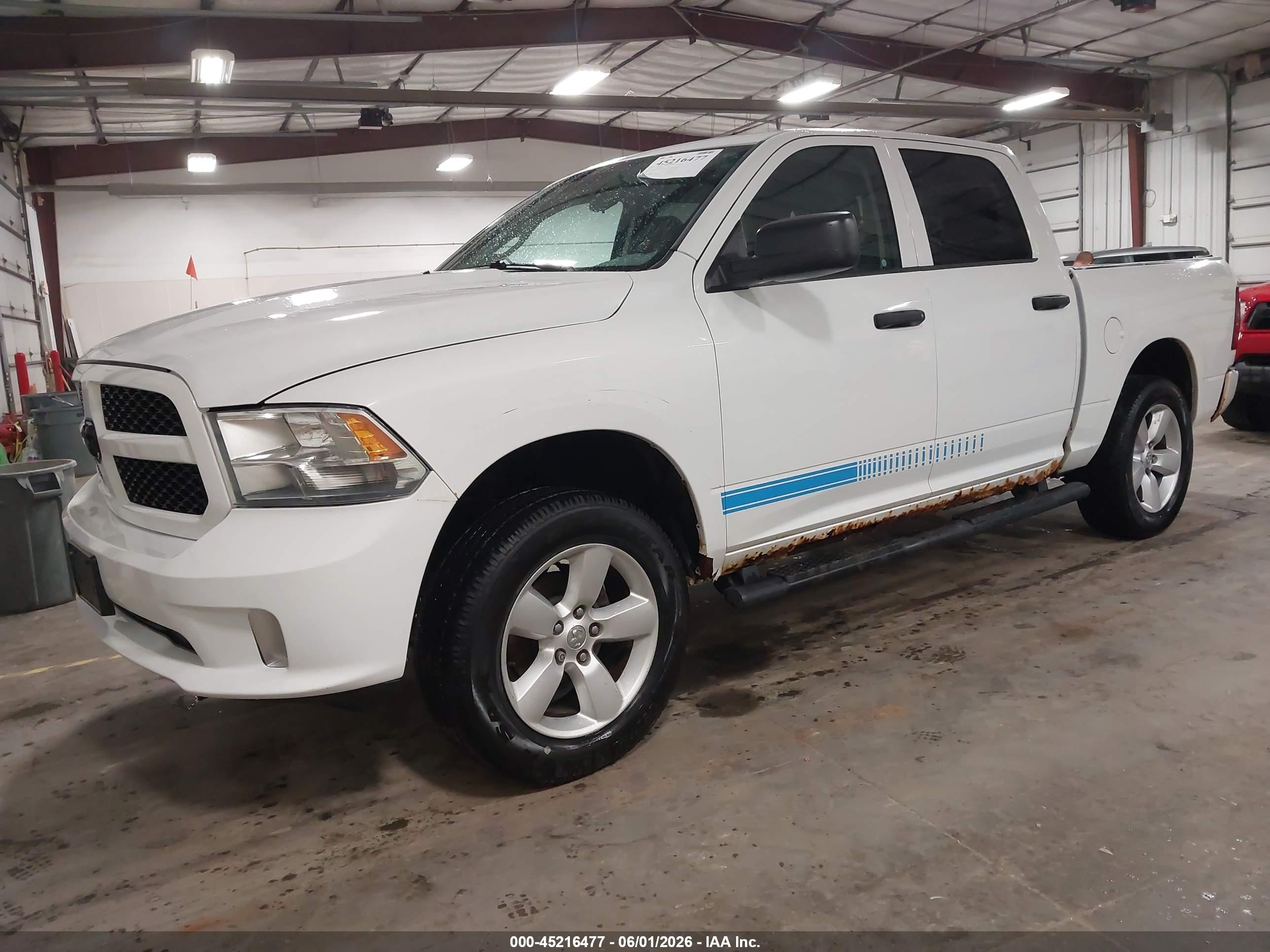 2014 Ram 1500 Express White vin: 1C6RR7KG3ES437171