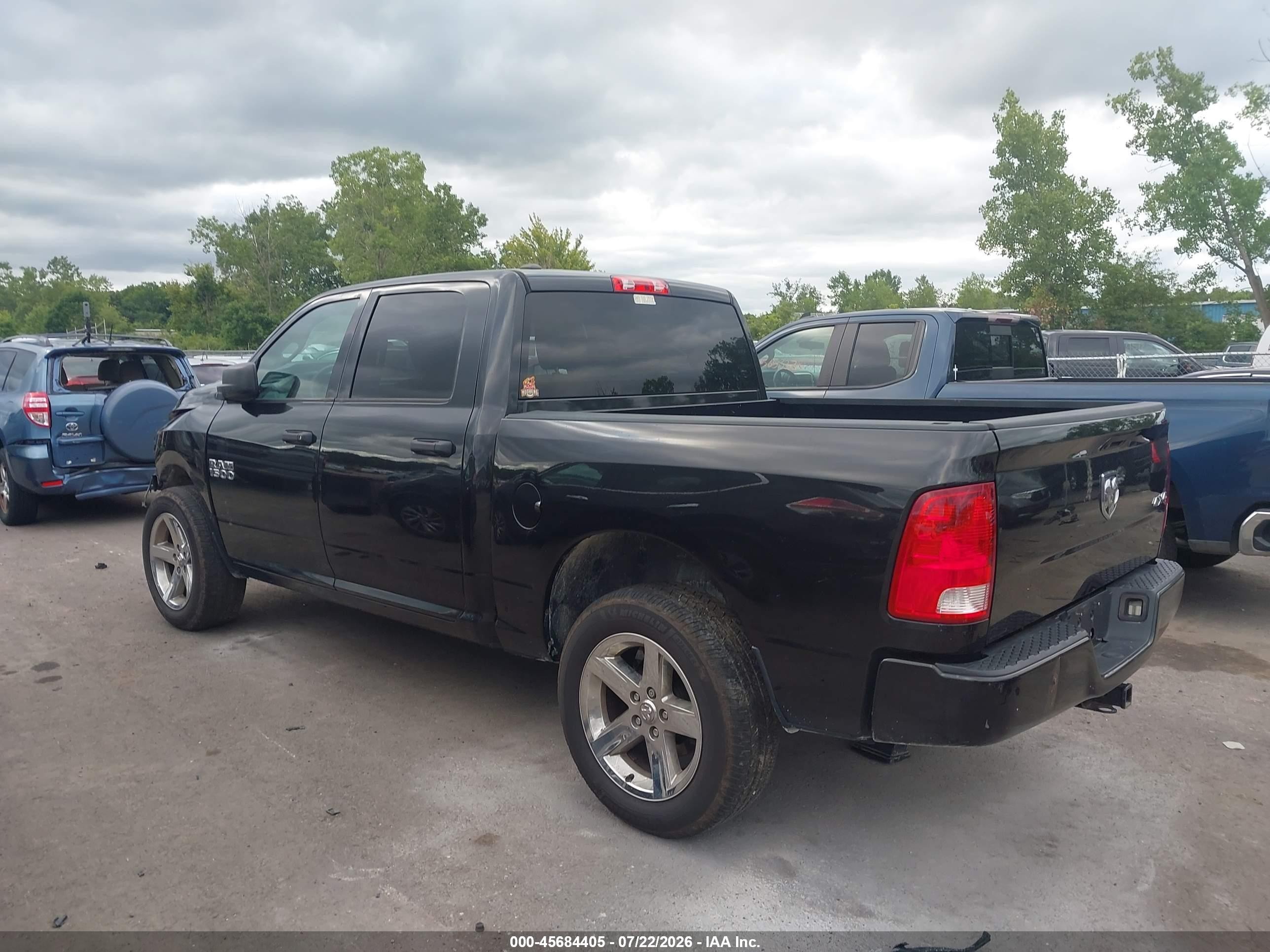 2016 Ram 1500 St Black vin: 1C6RR7KG3GS316224