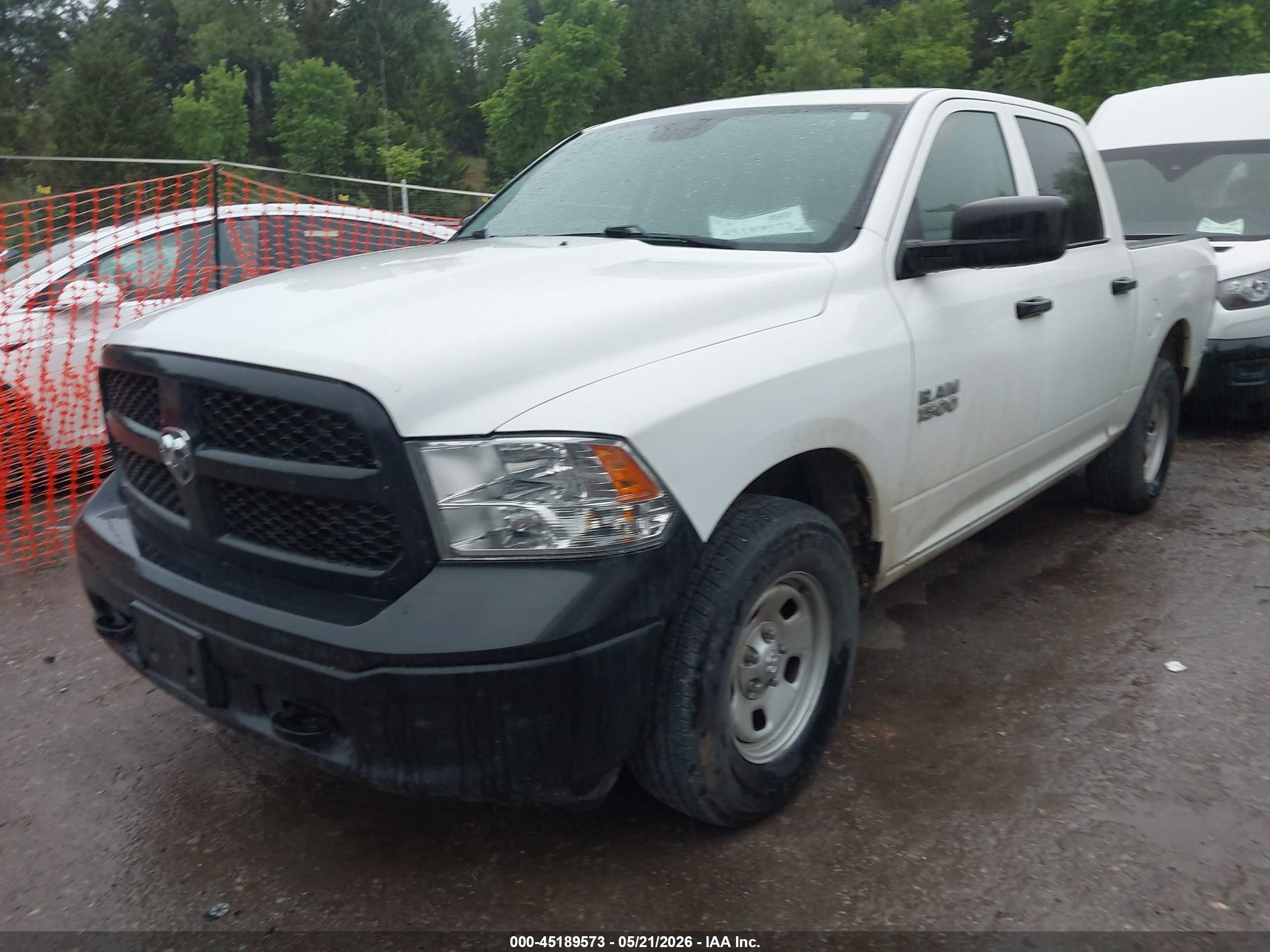 2016 Ram 1500 Tradesman White vin: 1C6RR7KG3GS362569