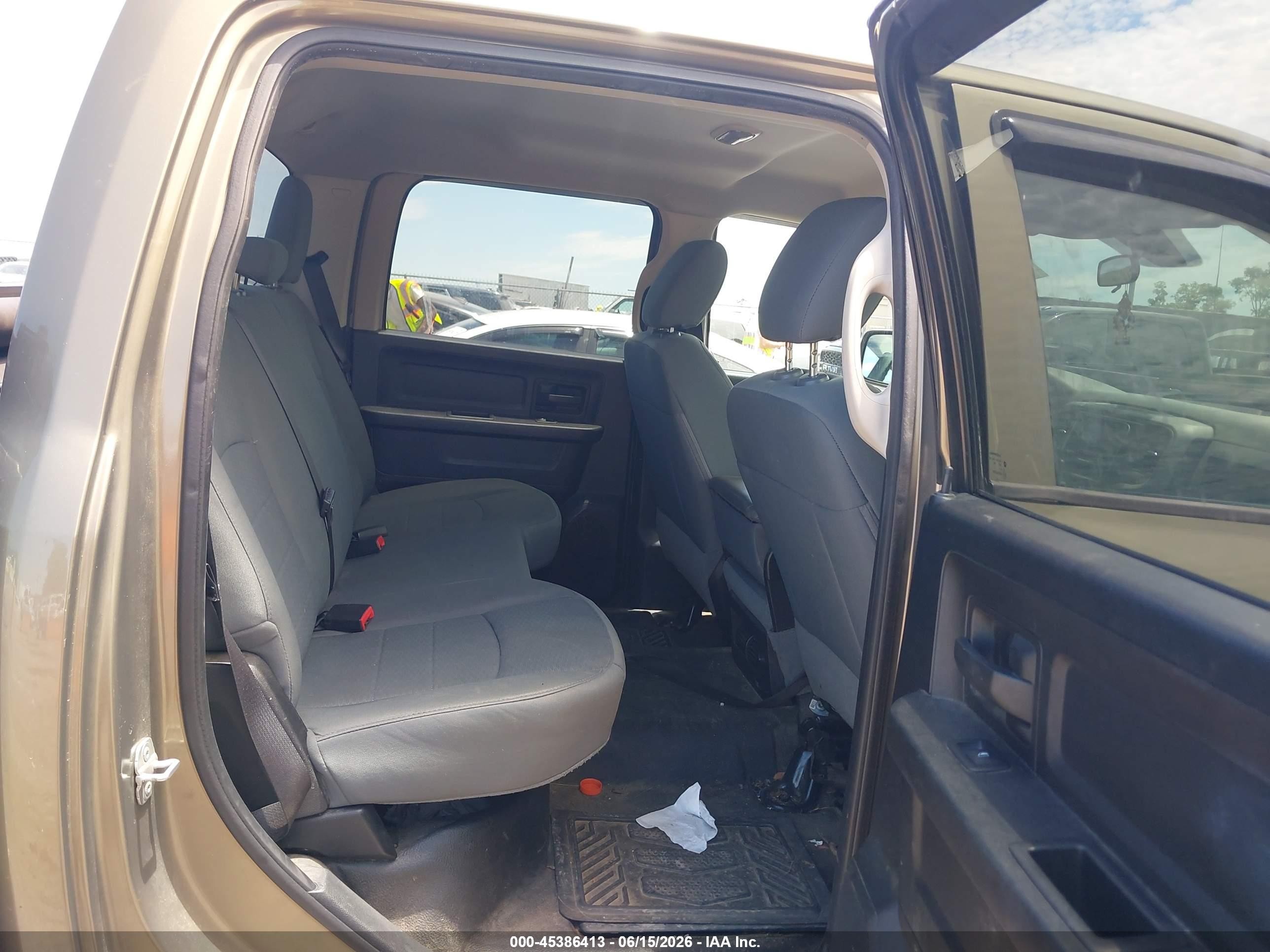 2014 Ram 1500 Tradesman Beige vin: 1C6RR7KG6ES344614
