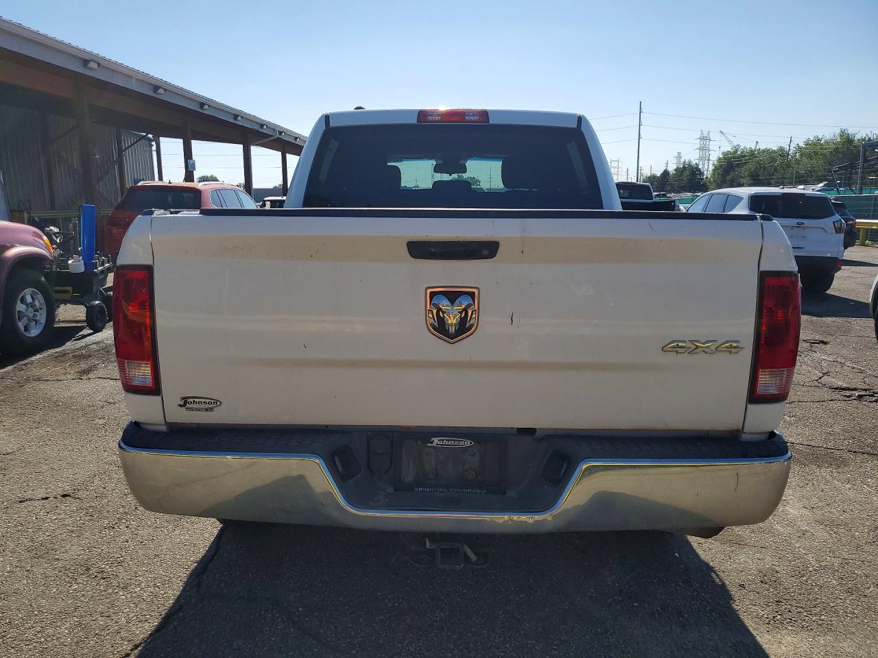 2014 Ram 1500 St White vin: 1C6RR7KG7ES275576