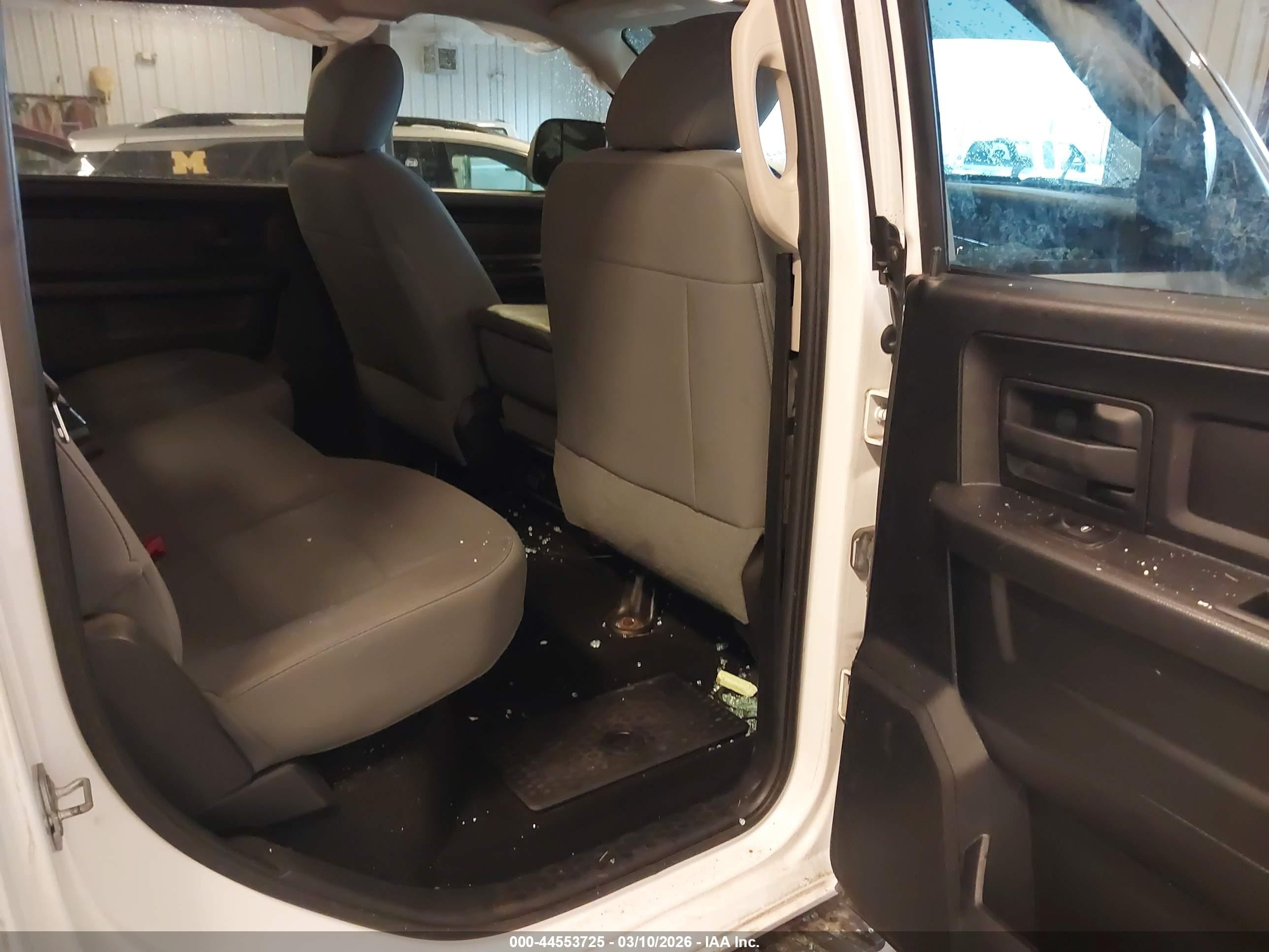 2014 Ram 1500 St White vin: 1C6RR7KG7ES436380