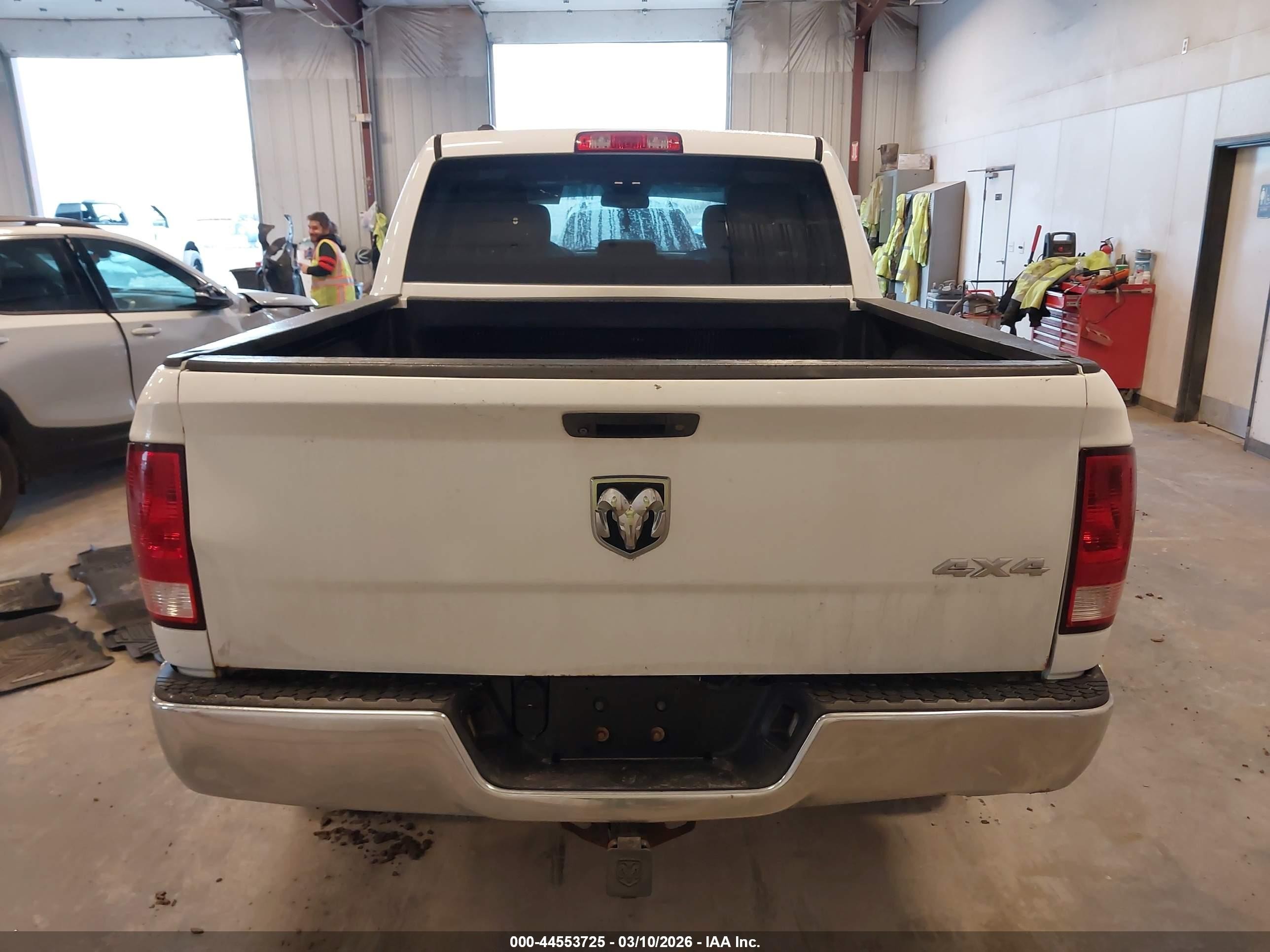 2014 Ram 1500 St White vin: 1C6RR7KG7ES436380