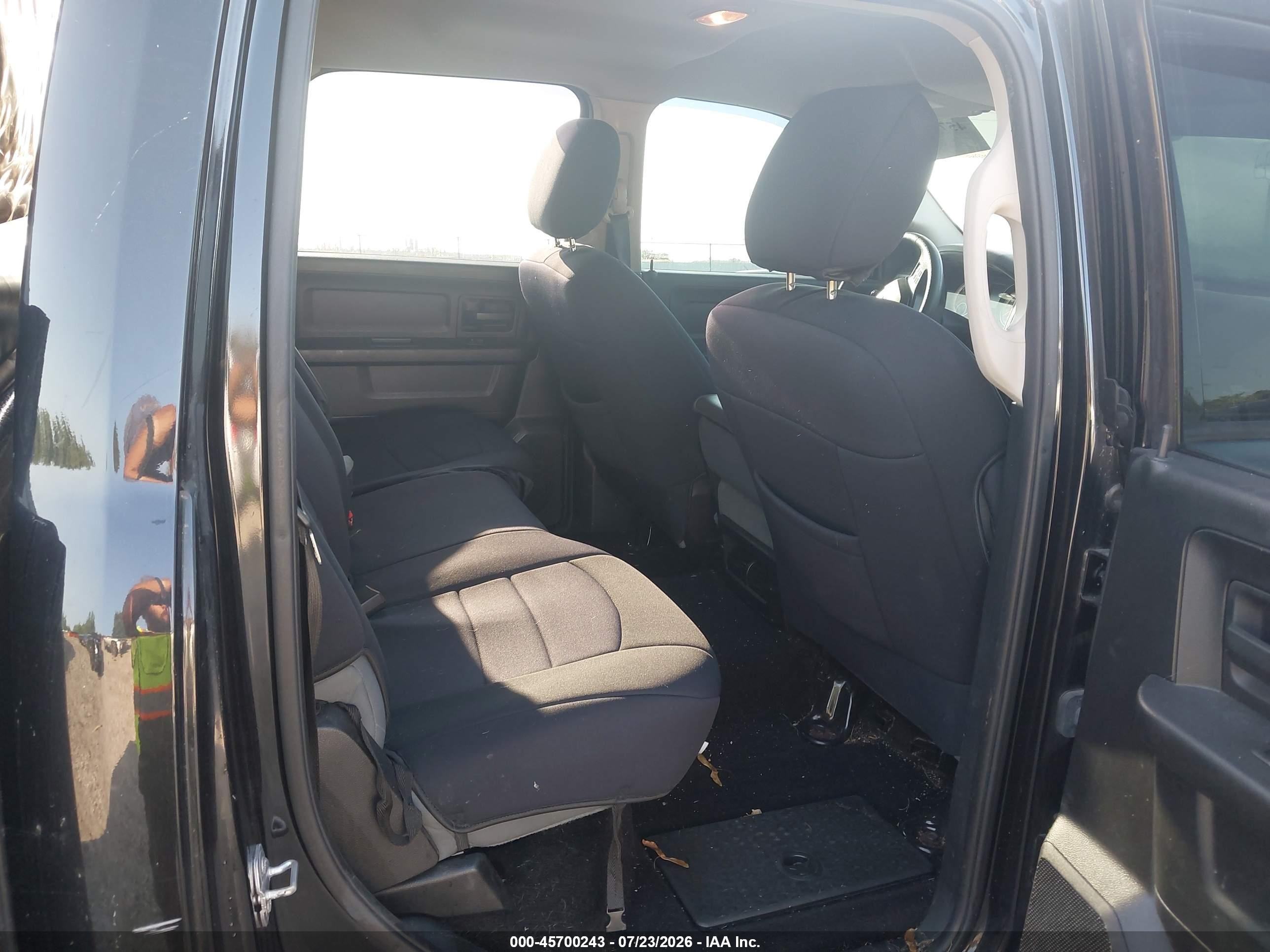 2015 Ram 1500 Express Black vin: 1C6RR7KG7FS618131