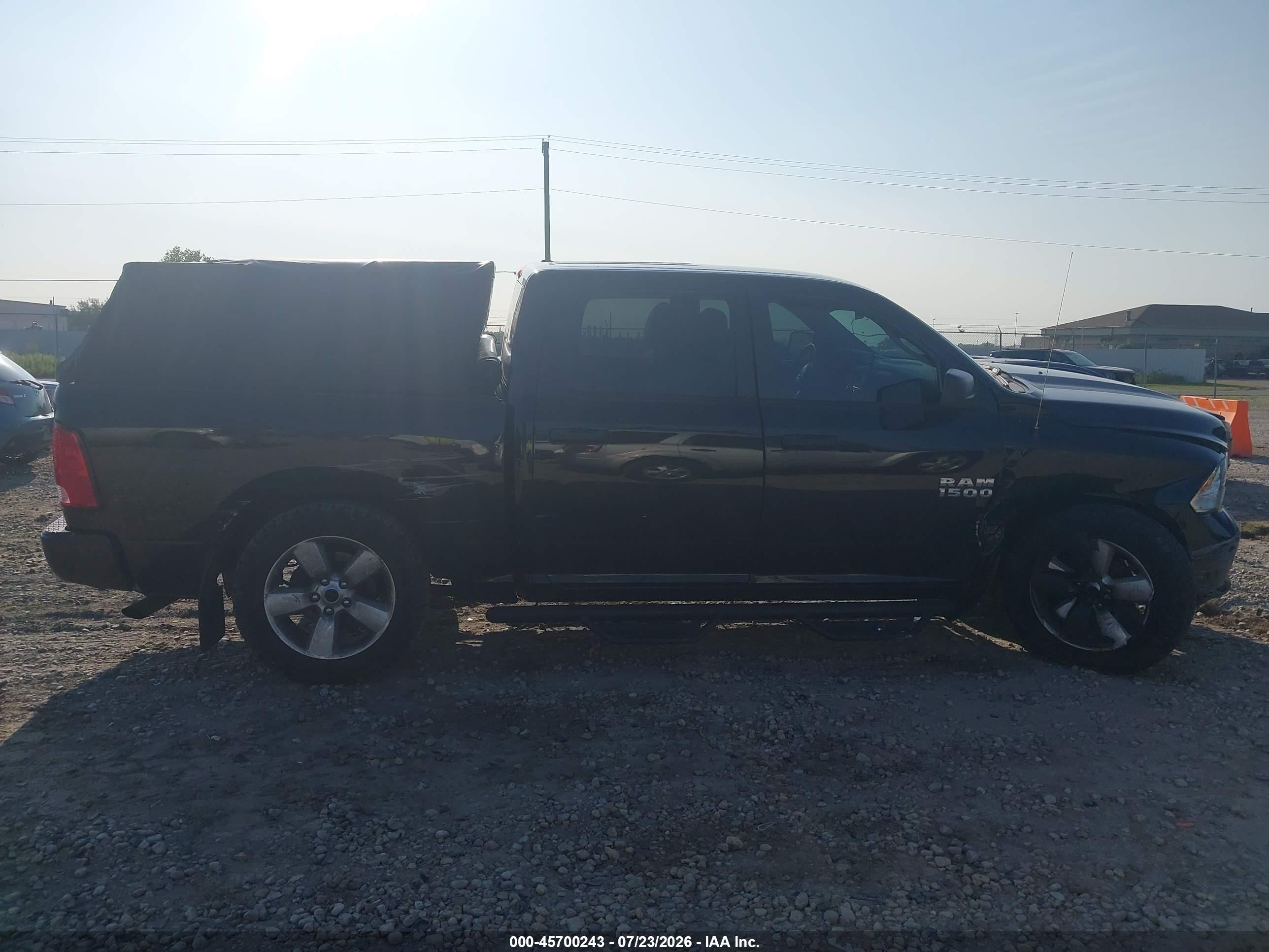 2015 Ram 1500 Express Black vin: 1C6RR7KG7FS618131