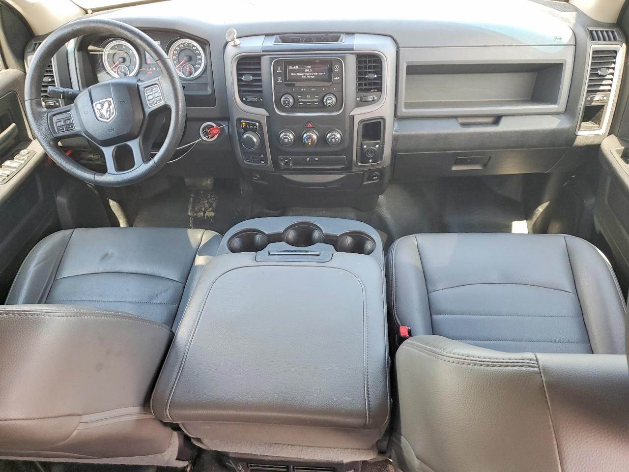 2015 Ram 1500 St White vin: 1C6RR7KG8FS723521