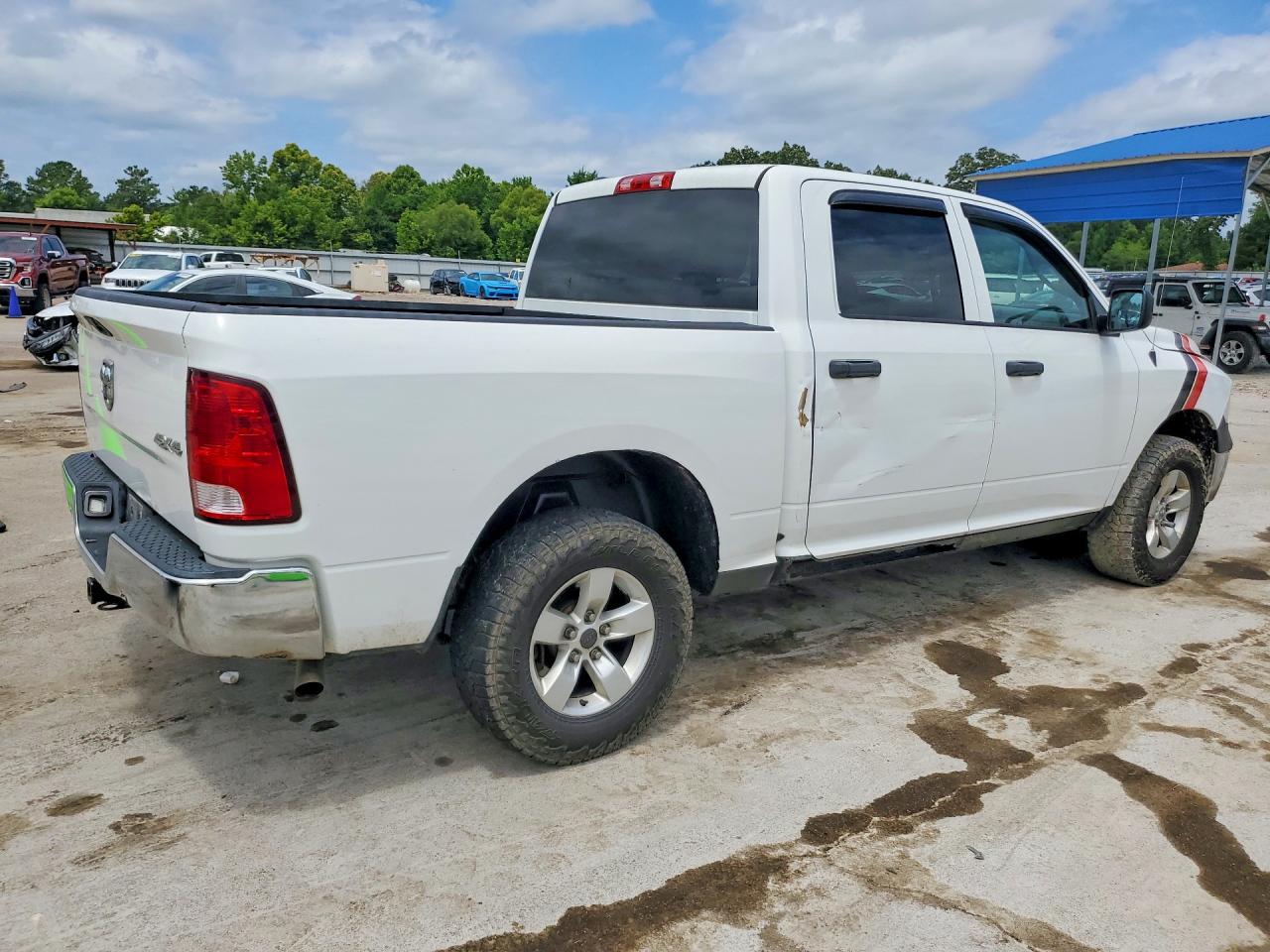 2015 Ram 1500 St White vin: 1C6RR7KG9FS575394