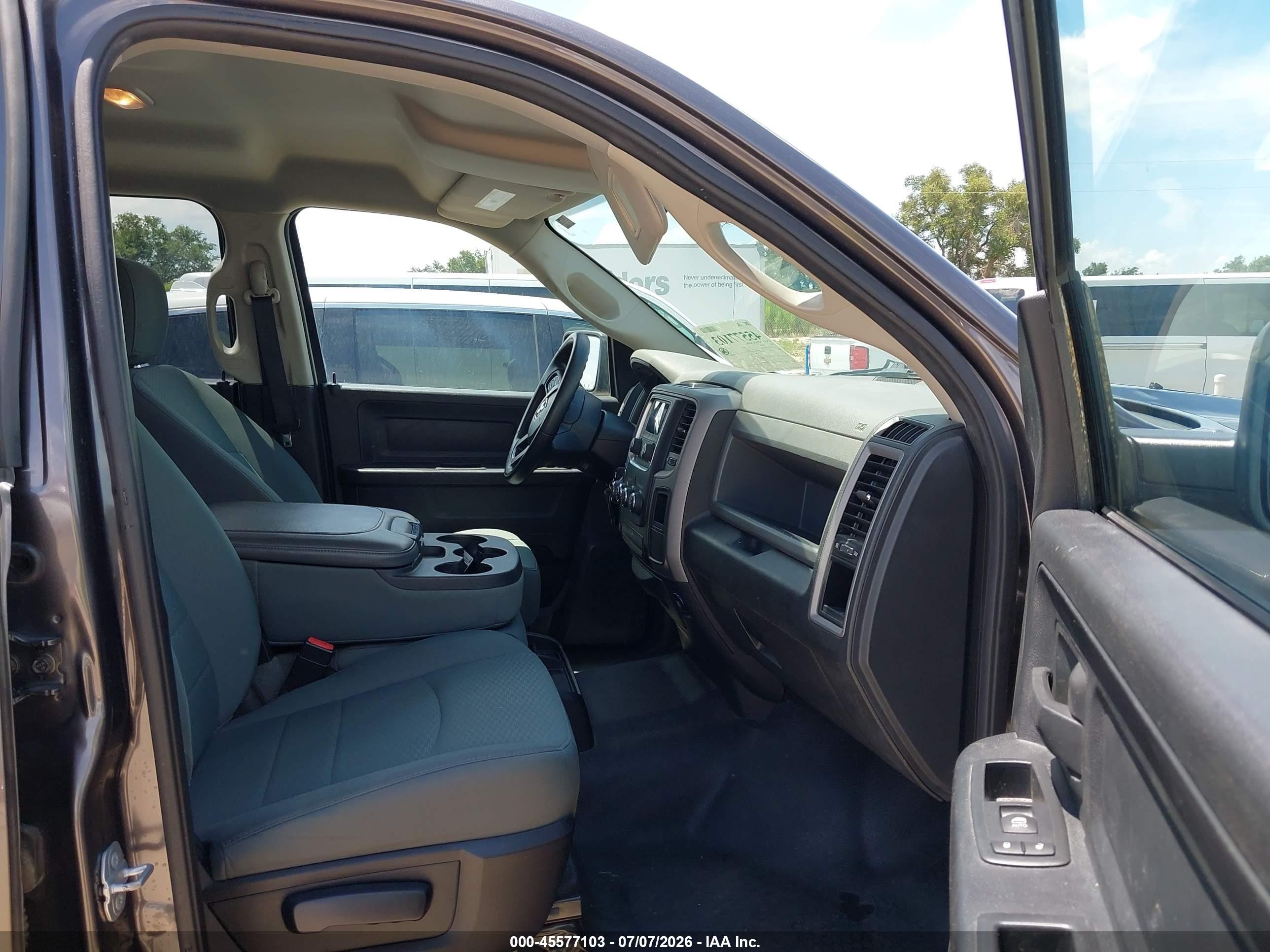 2015 Ram 1500 Tradesman Gray vin: 1C6RR7KG9FS789561