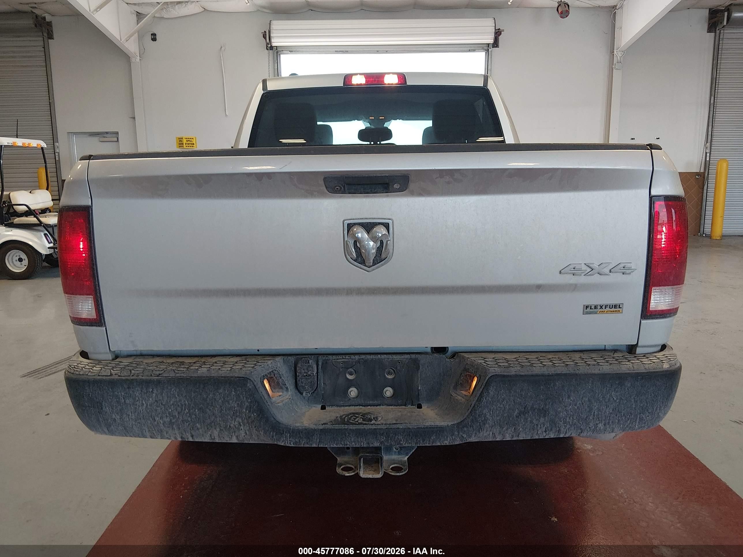 2018 Ram 1500 Tradesman  4x4 5'7 Box Silver vin: 1C6RR7KG9JS144174