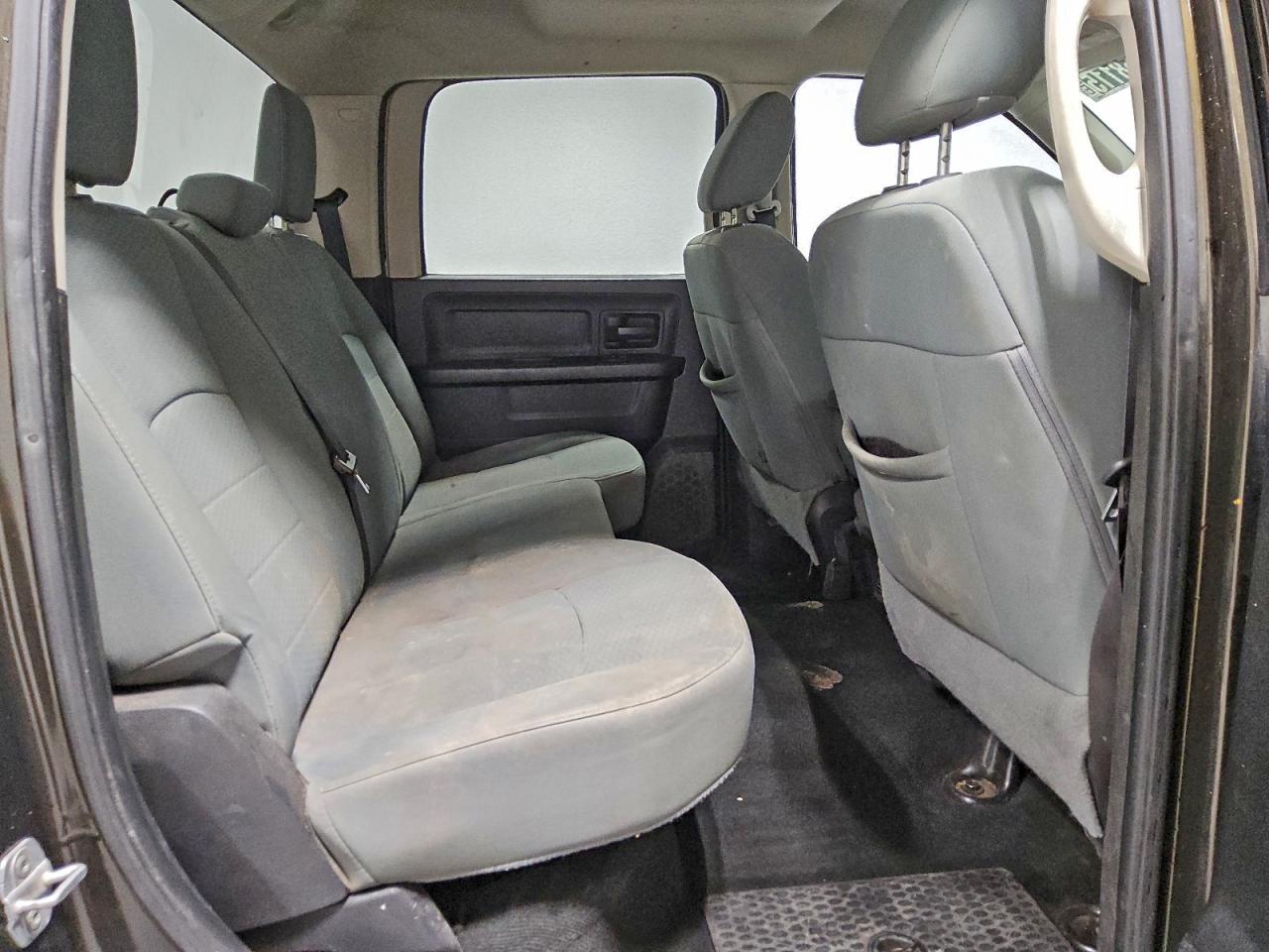 2013 Ram 1500 St Brown vin: 1C6RR7KGXDS666574